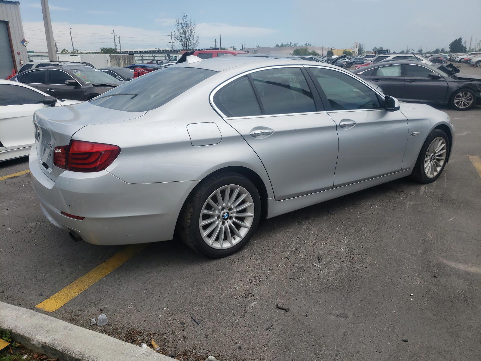 Photo 4 from auction – 2013 BMW 535 I with VIN WBAFR7C59DC819722