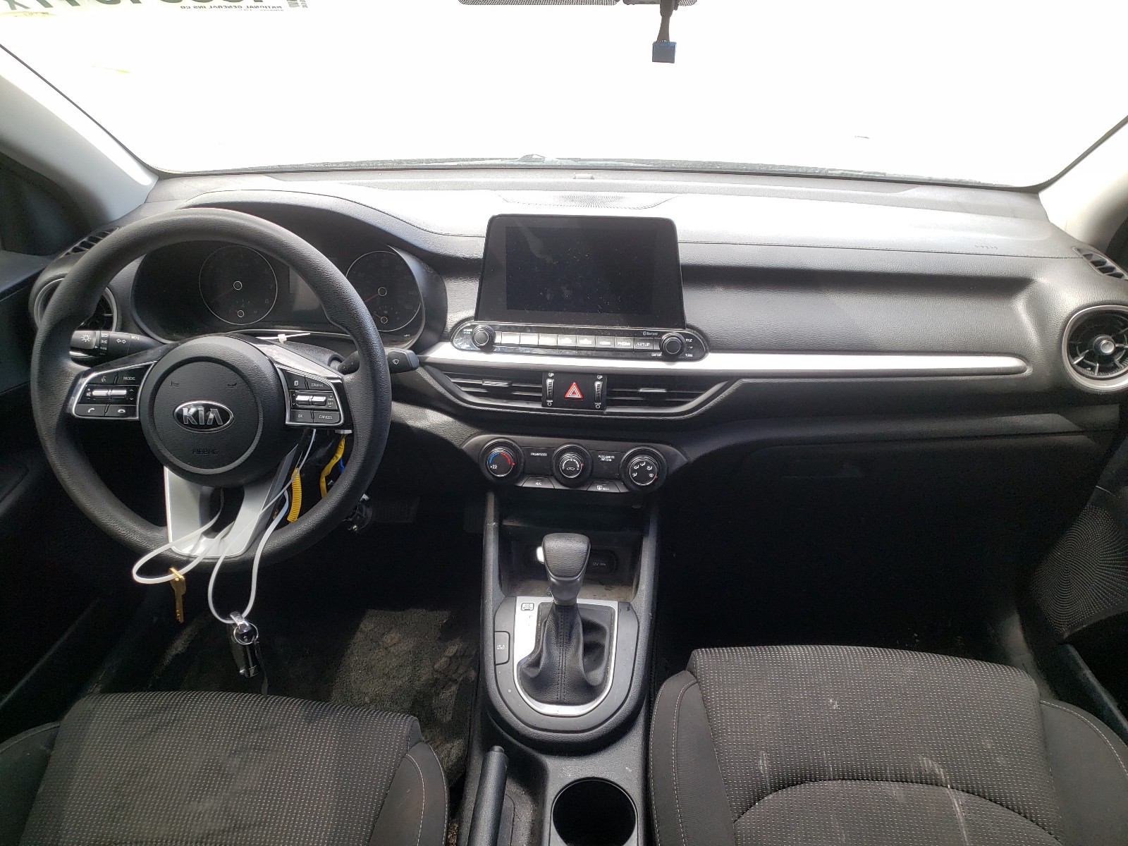 Photo 9 from auction – 2020 KIA FORTE FE with VIN 3KPF24ADXLE148472