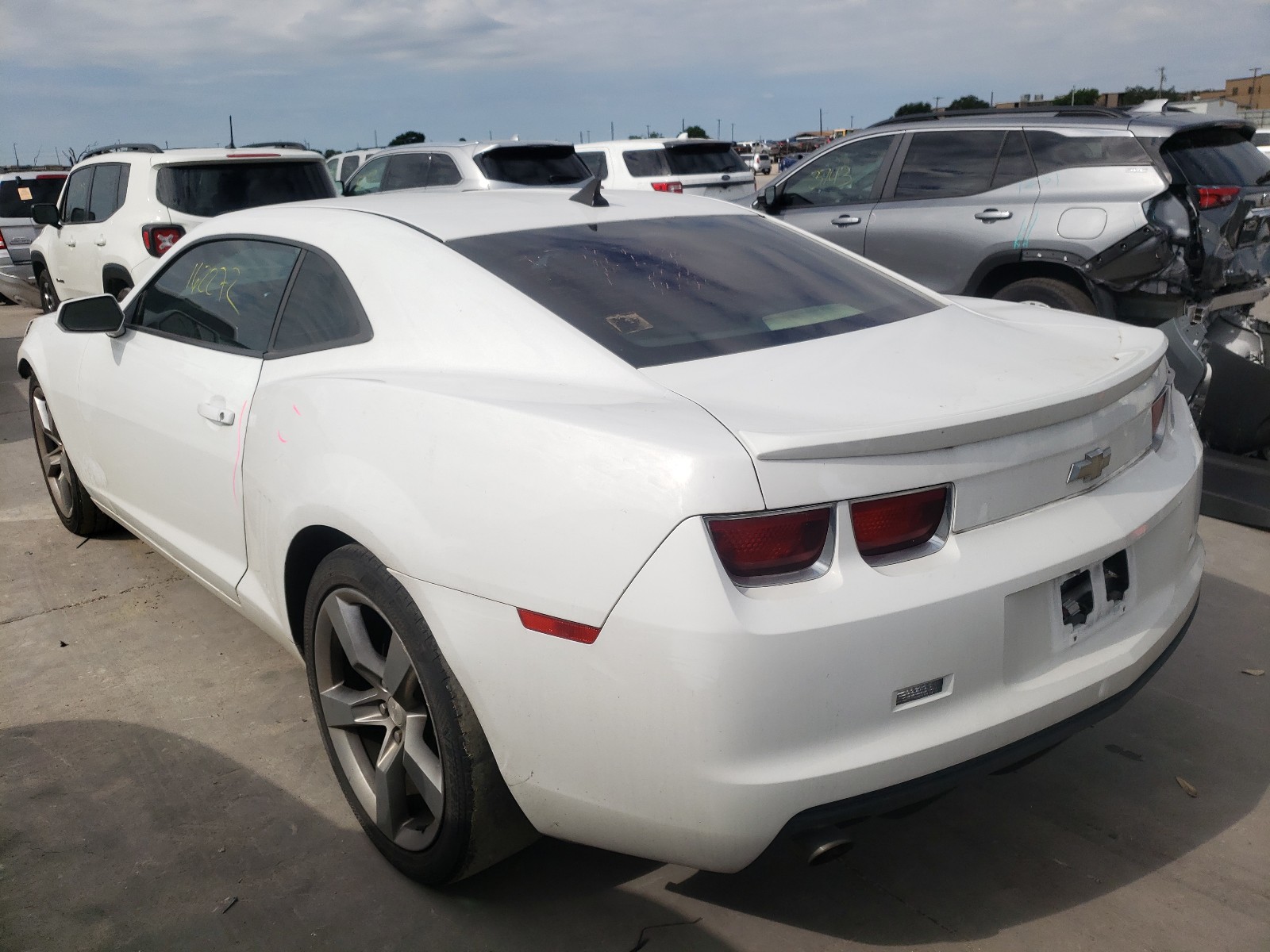 Photo 3 from auction – 2013 CHEVROLET CAMARO LS with VIN 2G1FA1E3XD9166854