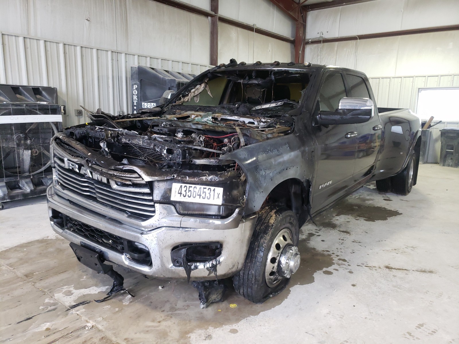 Photo 2 from auction – 2019 RAM 3500 LARAM with VIN 3C63RRJL3KG560388