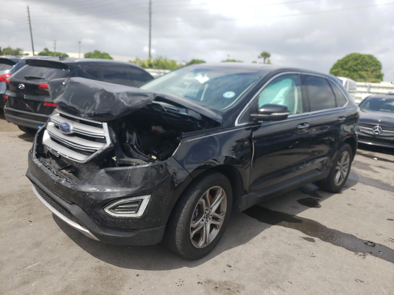 Photo 2 from auction – 2016 FORD EDGE TITAN with VIN 2FMPK3K88GBB12045