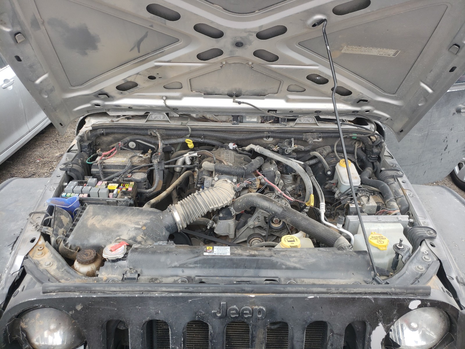 Photo 7 from auction – 2010 JEEP WRANGLER U with VIN 1J4BA6H18AL220597