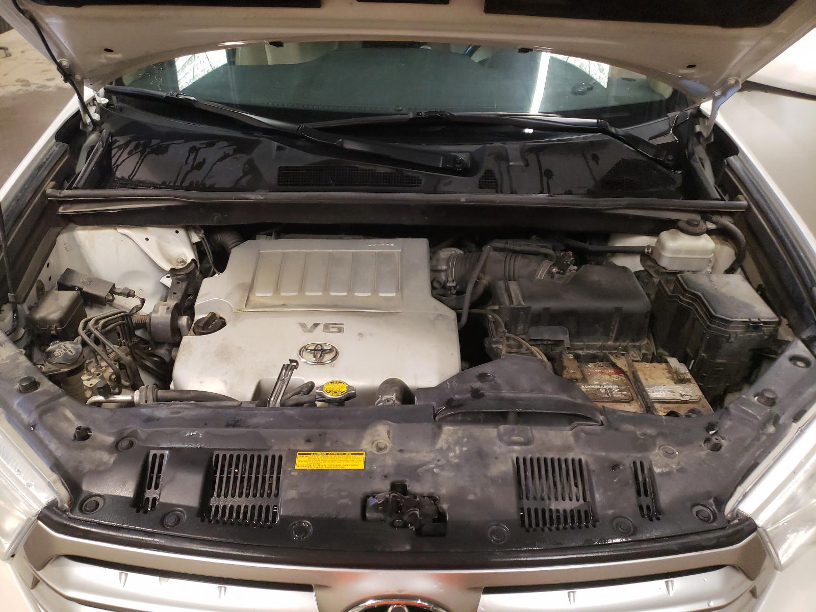 Photo 7 from auction – 2011 TOYOTA HIGHLANDER with VIN 5TDBK3EH3BS092529