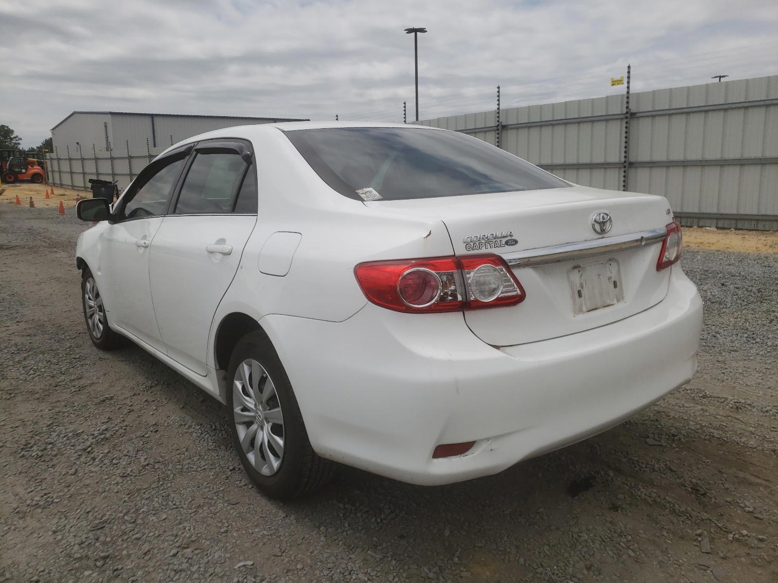 Photo 3 from auction – 2013 TOYOTA COROLLA BA with VIN 5YFBU4EE6DP113844