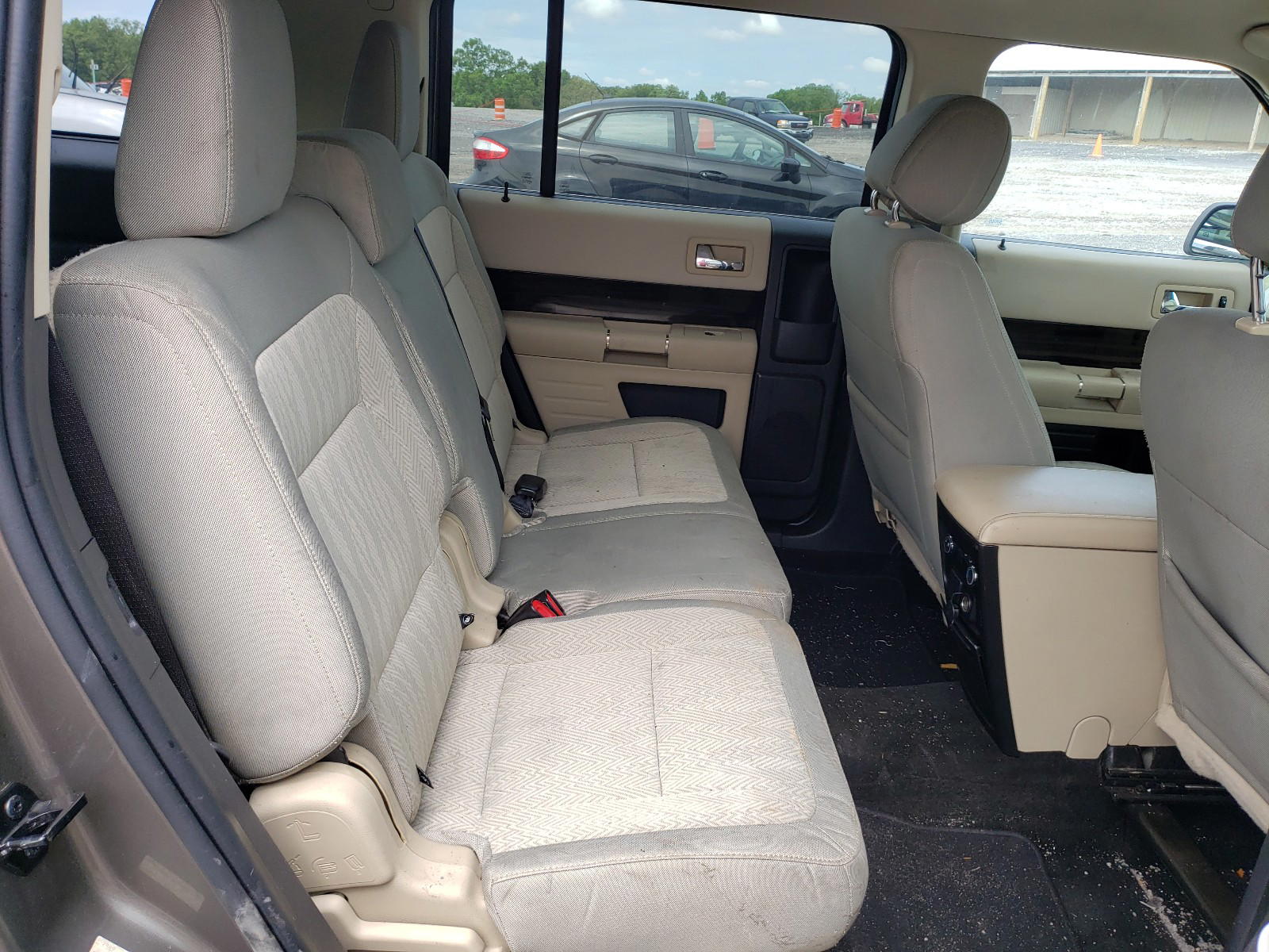 Photo 6 from auction – 2013 FORD FLEX with VIN 2FMGK5C86DBD32421