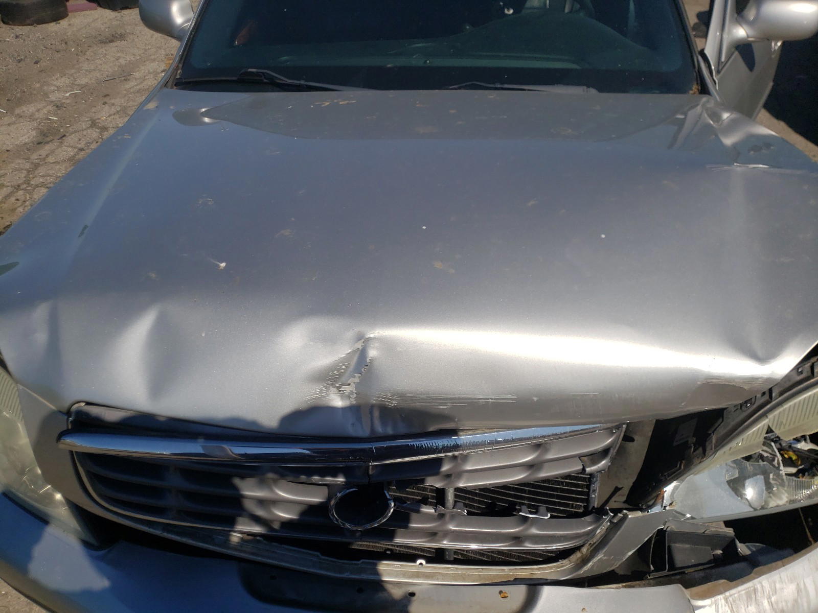 Photo 7 from auction – 2004 CADILLAC DEVILLE with VIN 1G6KD54YX4U177344