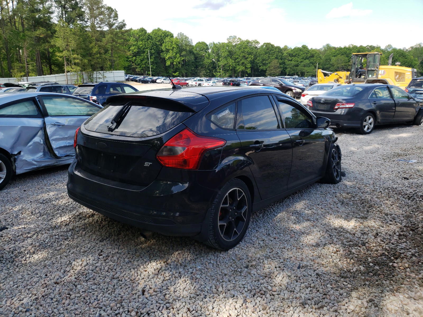 Photo 4 from auction – 2013 FORD FOCUS SE with VIN 1FADP3K25DL130945