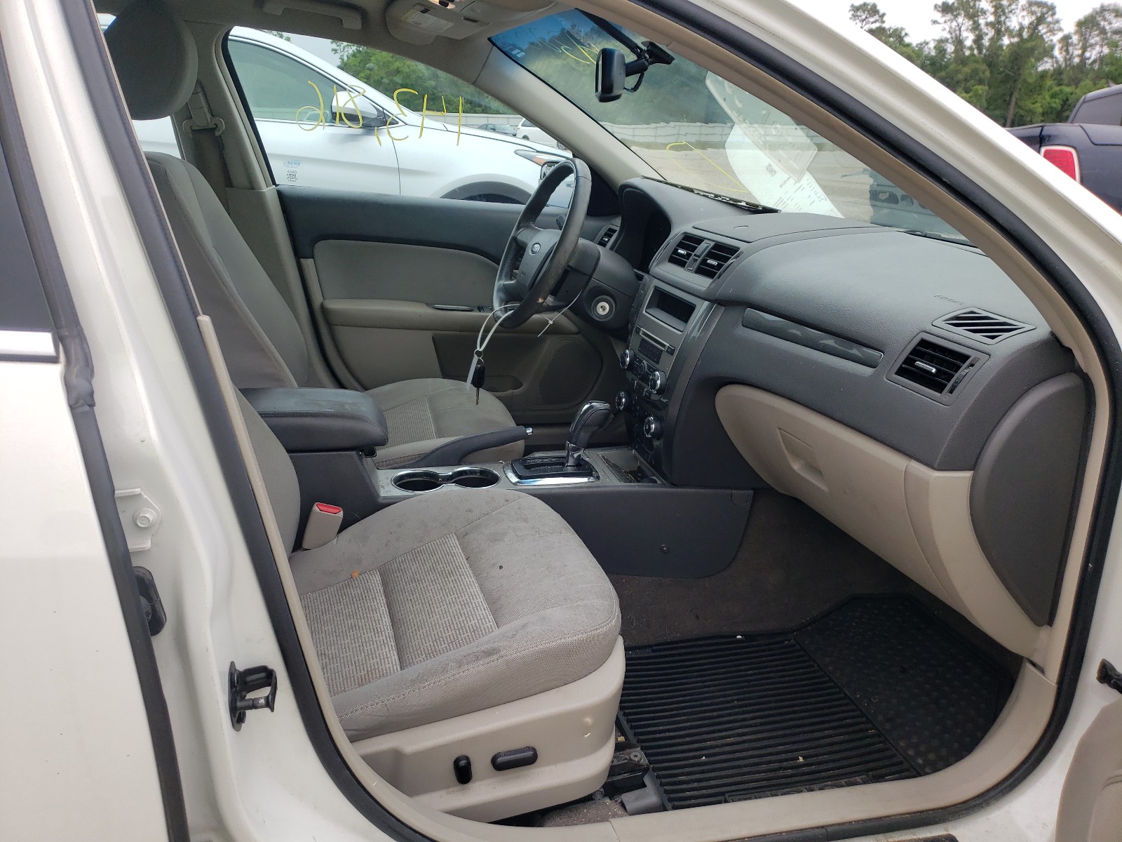 Photo 5 from auction – 2011 FORD FUSION SEL with VIN 3FAHP0JA5BR322762