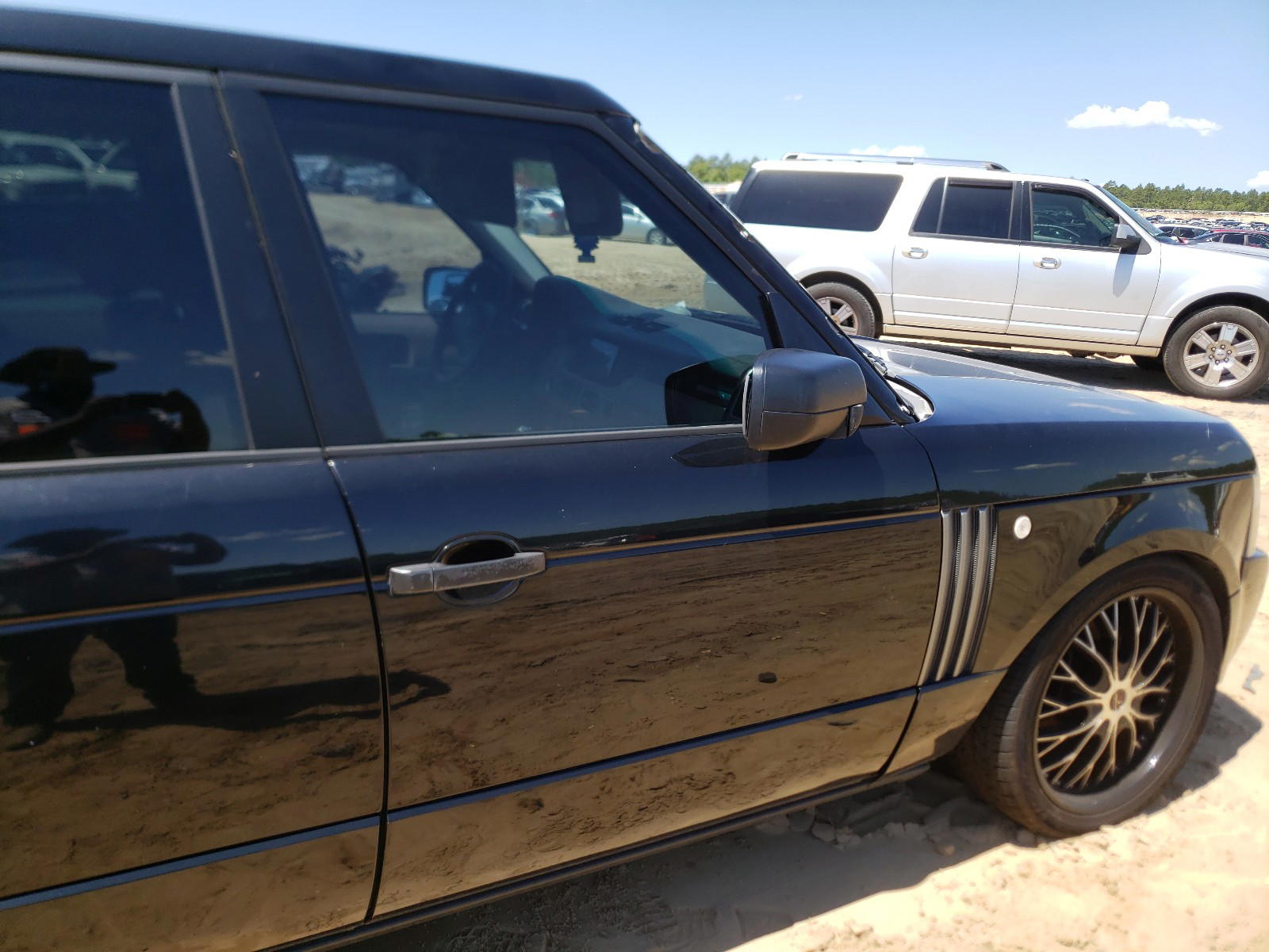 Photo 5 from auction – 2008 LAND ROVER RANGE ROVE with VIN SALME15458A264396