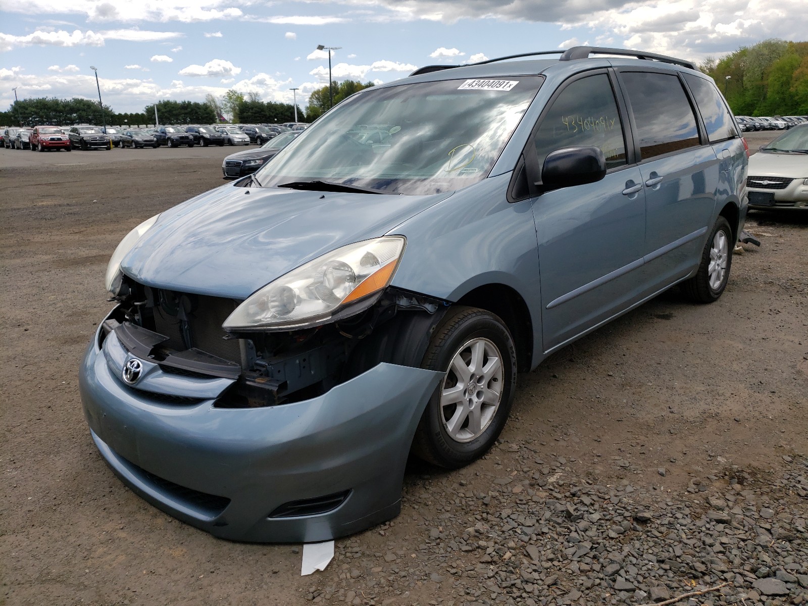 Photo 2 from auction – 2006 TOYOTA SIENNA CE with VIN 5TDZA23C76S576261
