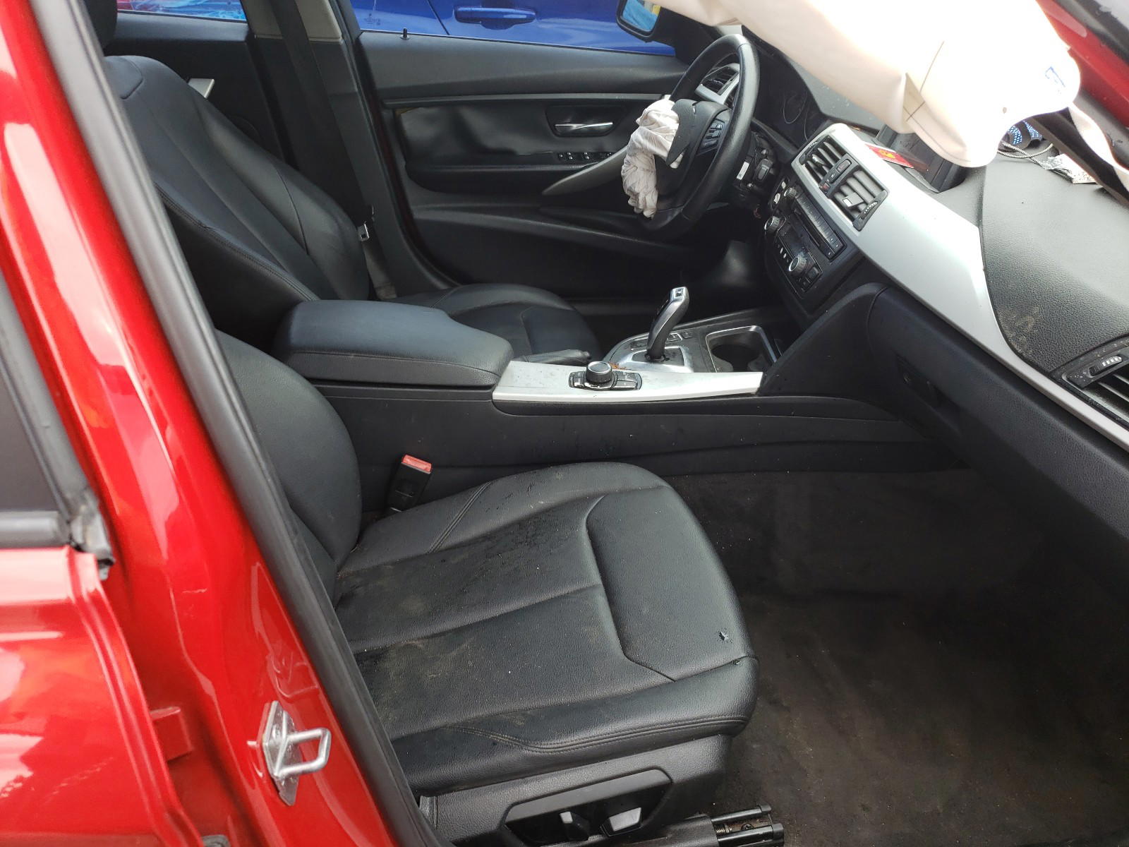 Photo 5 from auction – 2013 BMW 328 I with VIN WBA3A5C55DF354689