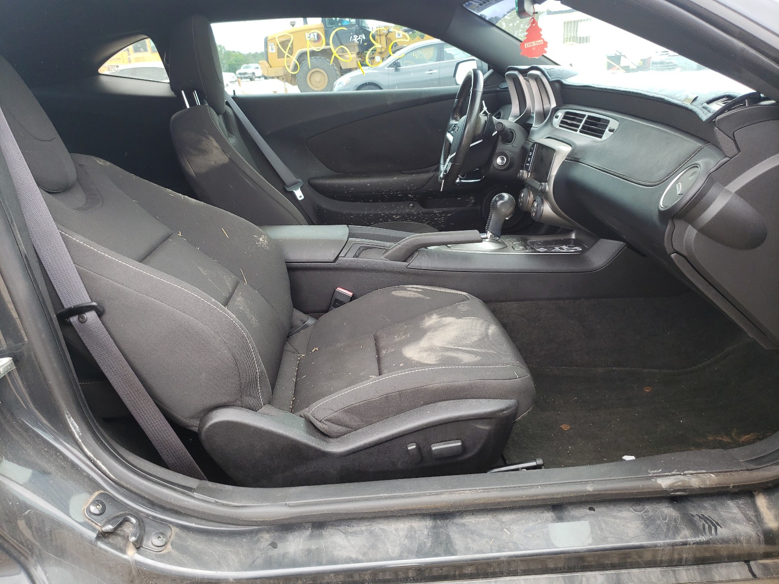 Photo 5 from auction – 2014 CHEVROLET CAMARO LT with VIN 2G1FB1E38E9128148