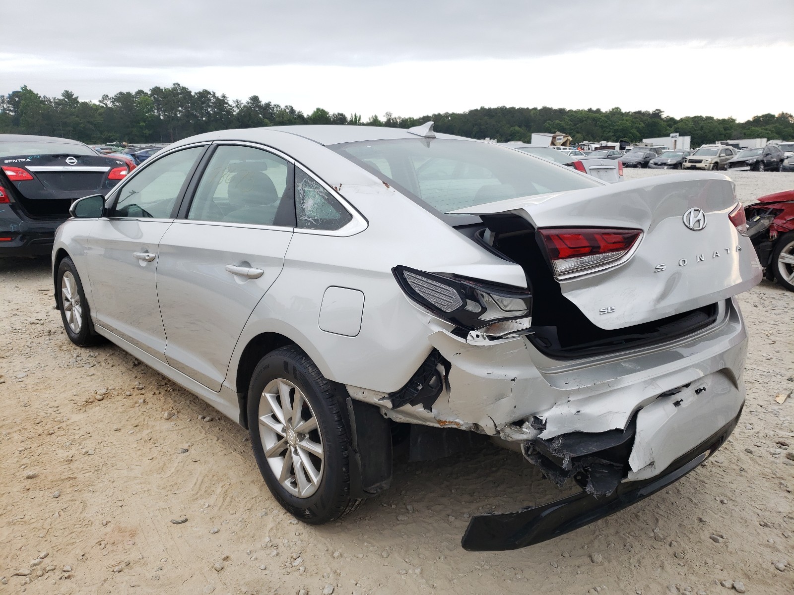 Photo 3 from auction – 2019 HYUNDAI SONATA SE with VIN 5NPE24AF2KH810908