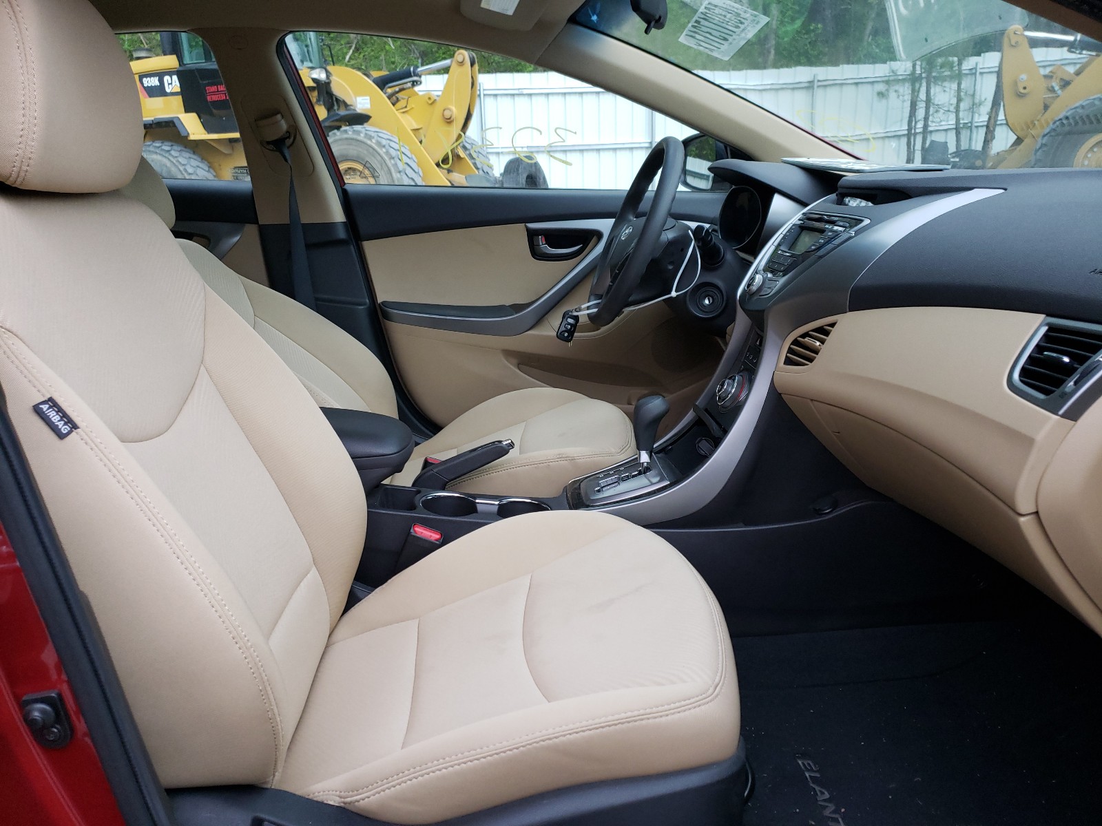 Photo 5 from auction – 2013 HYUNDAI ELANTRA with VIN 5NPDH4AE2DH201354