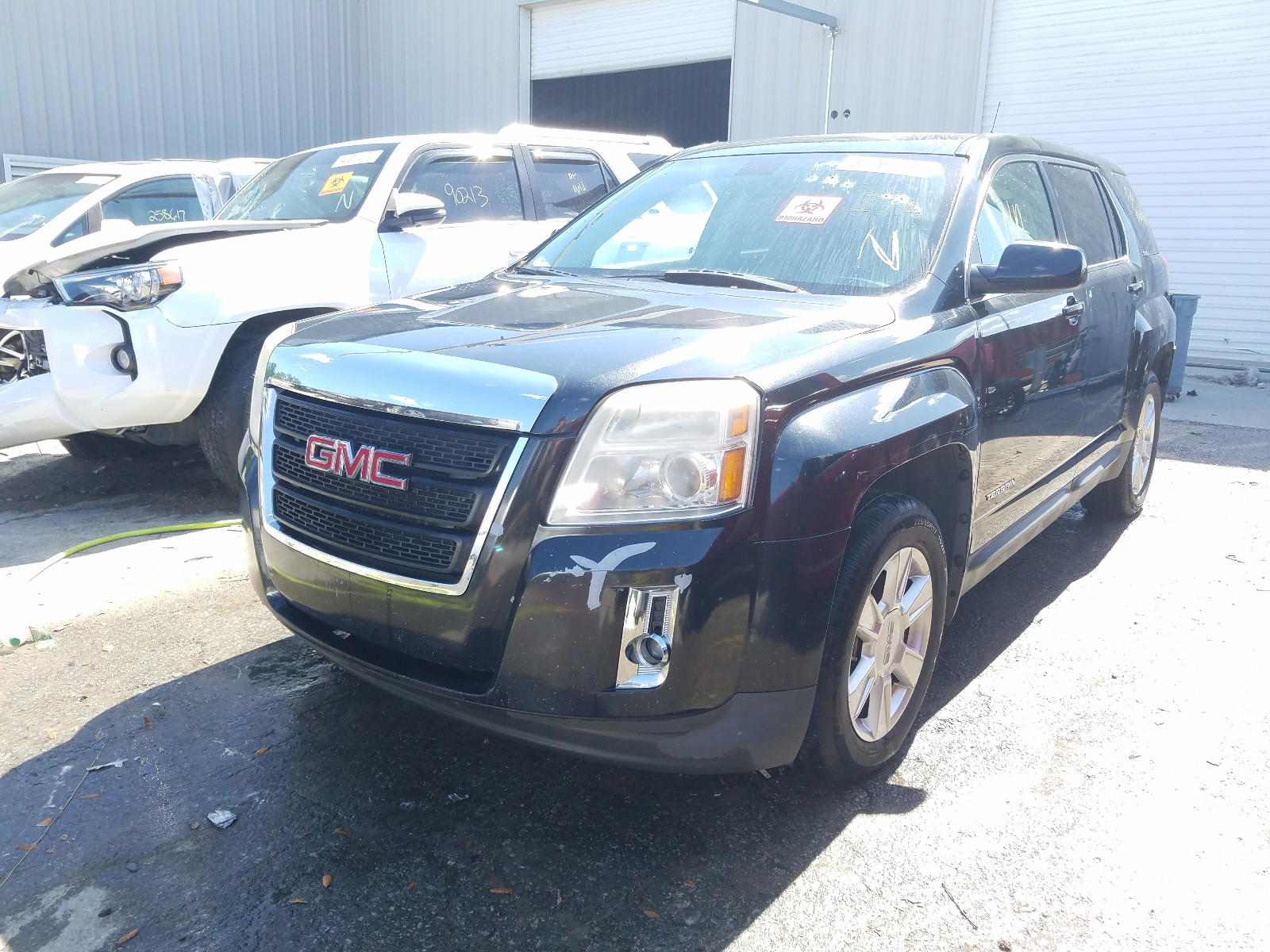 Photo 2 from auction – 2011 GMC TERRAIN SL with VIN 2CTALMEC5B6241265
