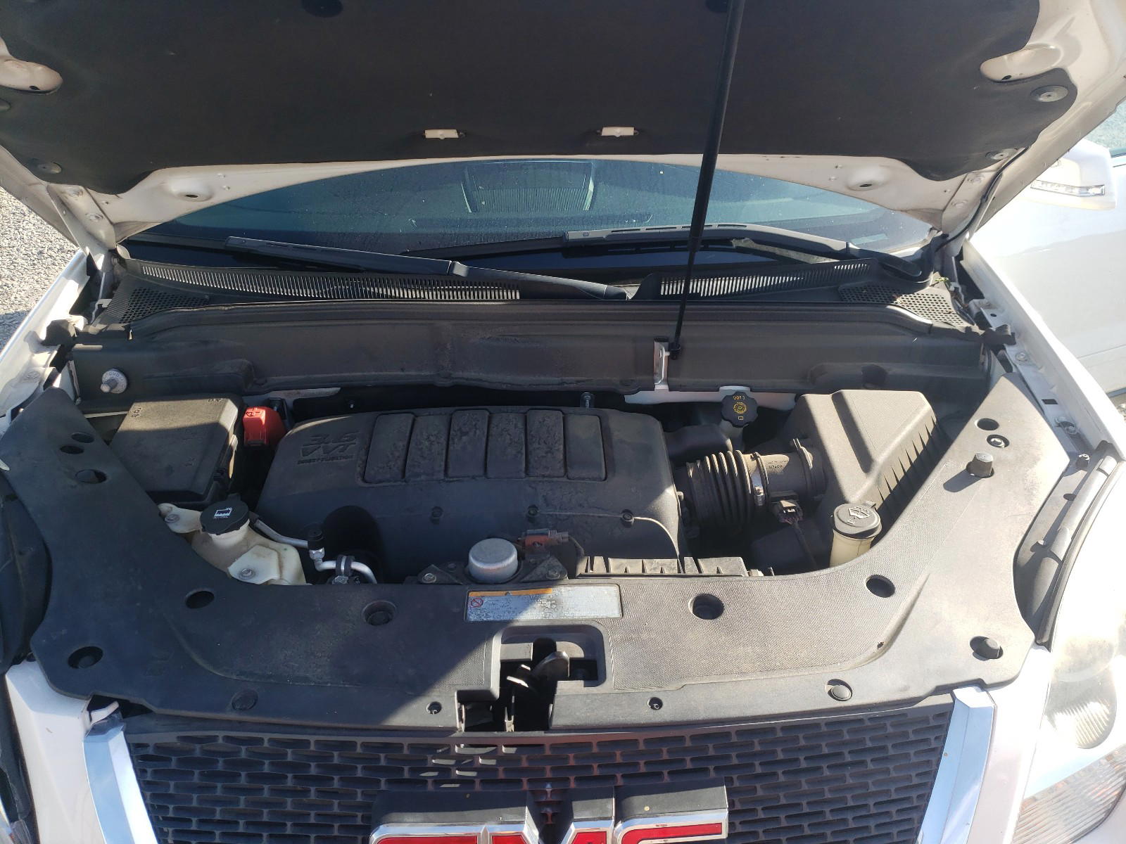 Photo 7 from auction – 2011 GMC ACADIA SLT with VIN 1GKKVSED7BJ401077