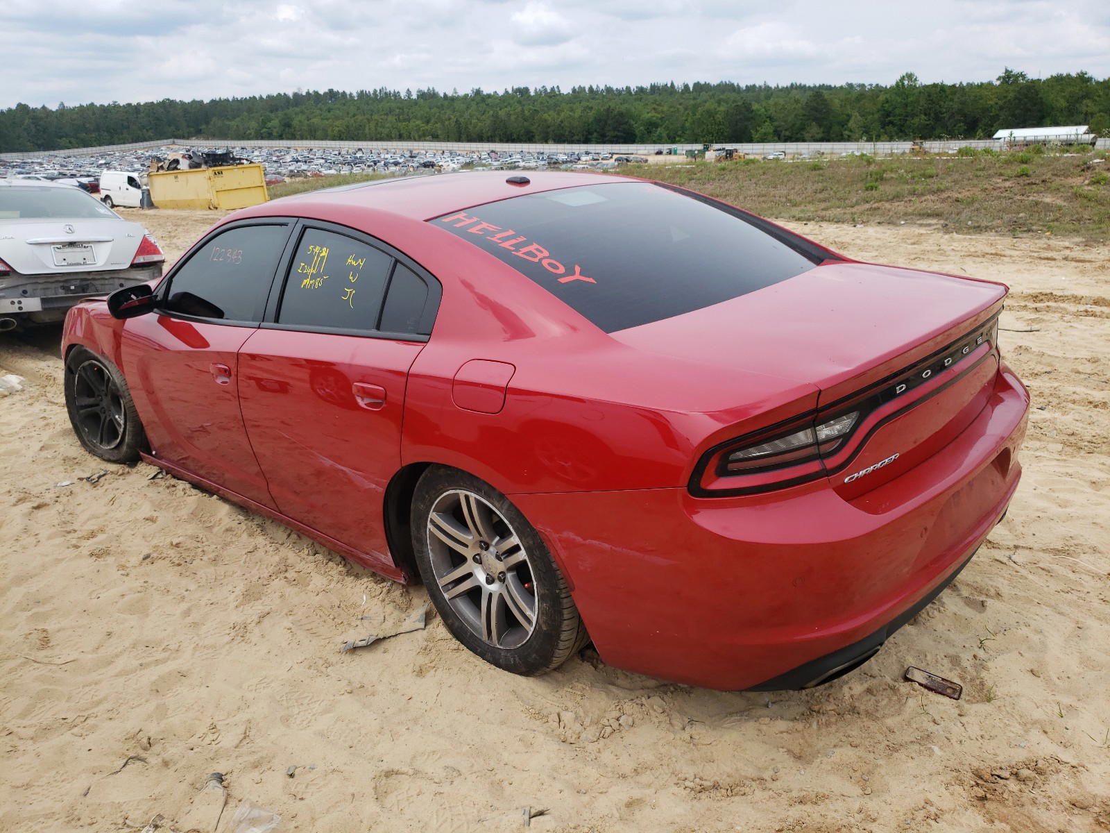 Photo 3 from auction – 2017 DODGE CHARGER SE with VIN 2C3CDXBG9HH595978