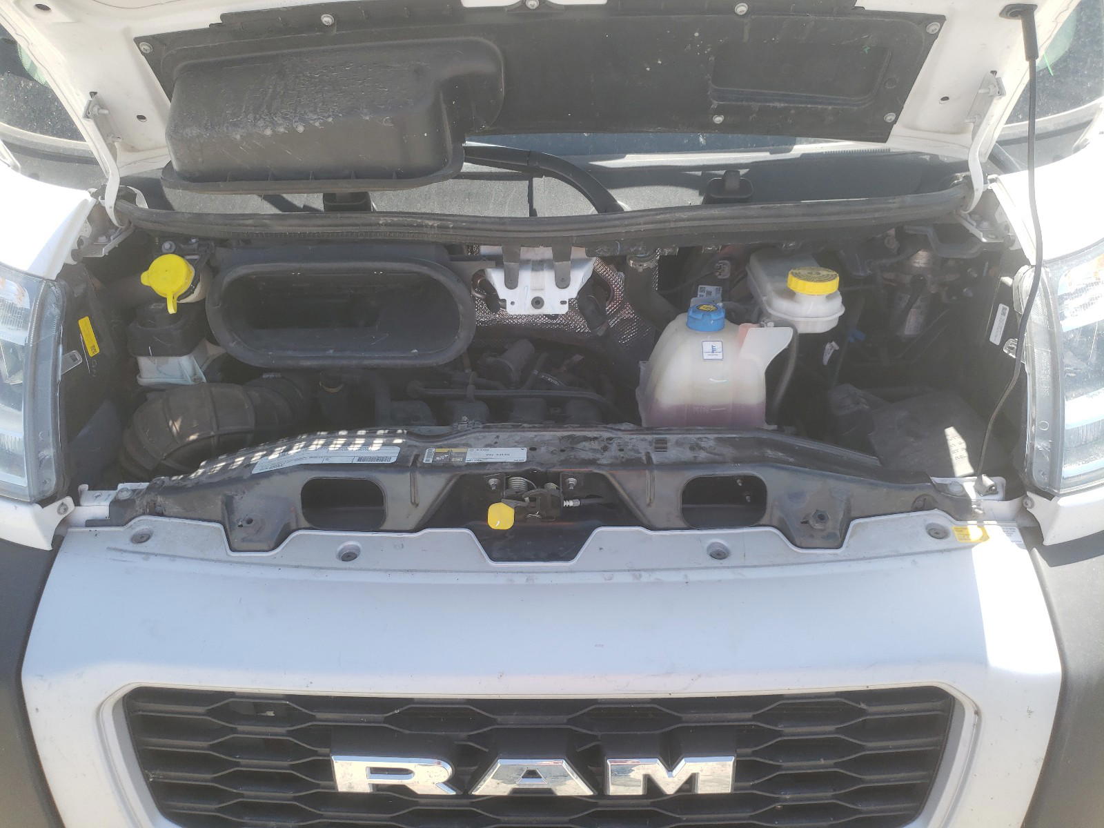 Photo 7 from auction – 2019 RAM PROMASTER with VIN 3C6TRVCG5KE539191