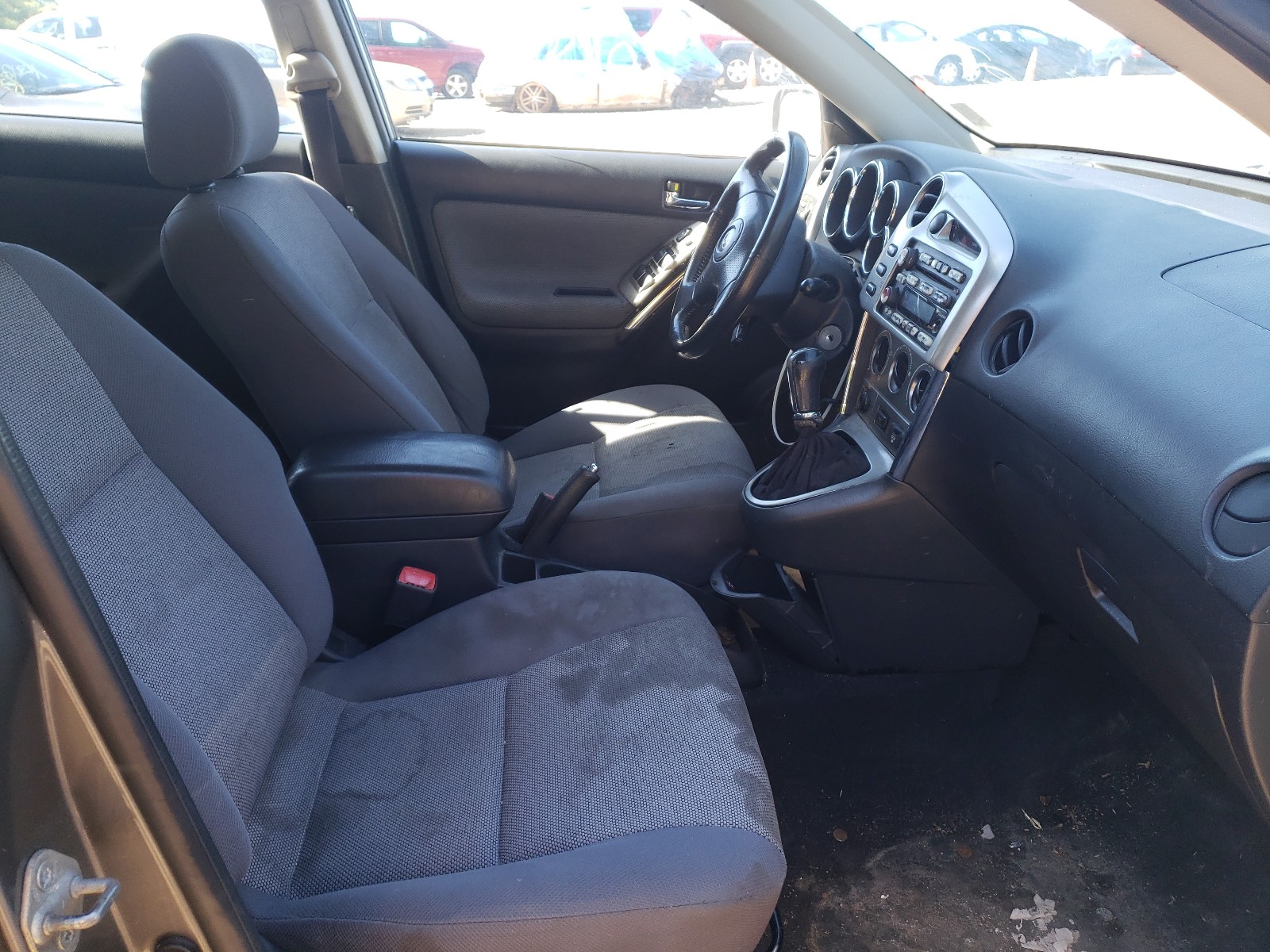 Photo 5 from auction – 2004 TOYOTA COROLLA MA with VIN 2T1KY32E34C251392