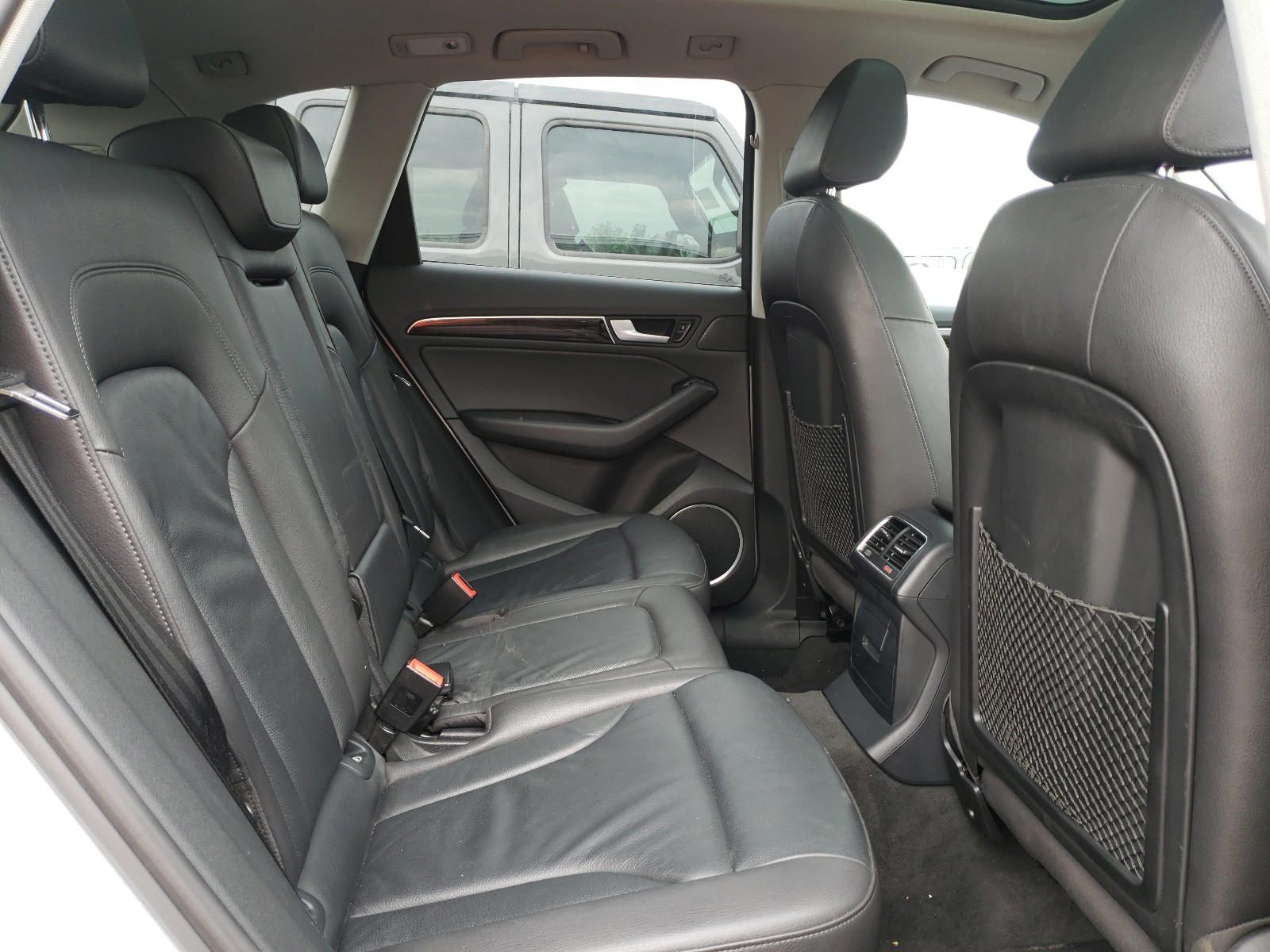 Photo 6 from auction – 2014 AUDI Q5 PREMIUM with VIN WA1LFAFP8EA081847