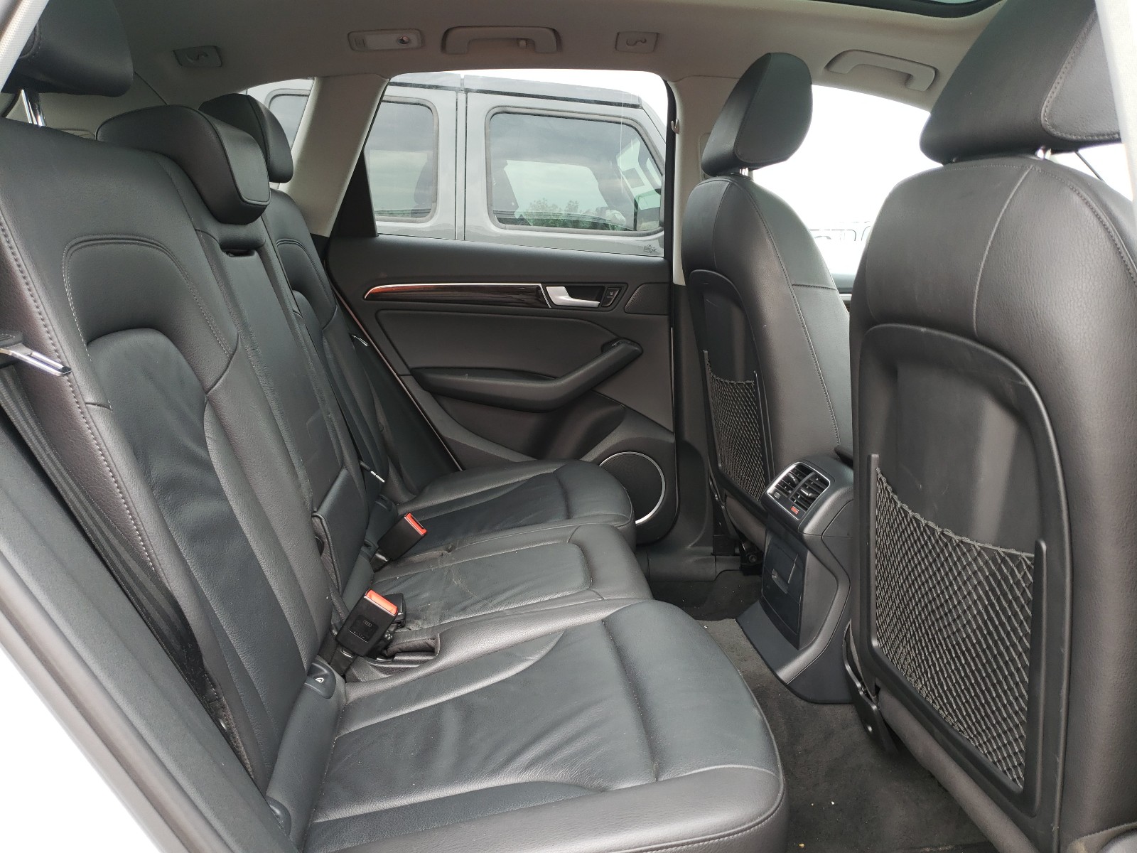 Foto 6 de la subasta – 2014 AUDI Q5 PREMIUM con VIN WA1LFAFP8EA081847