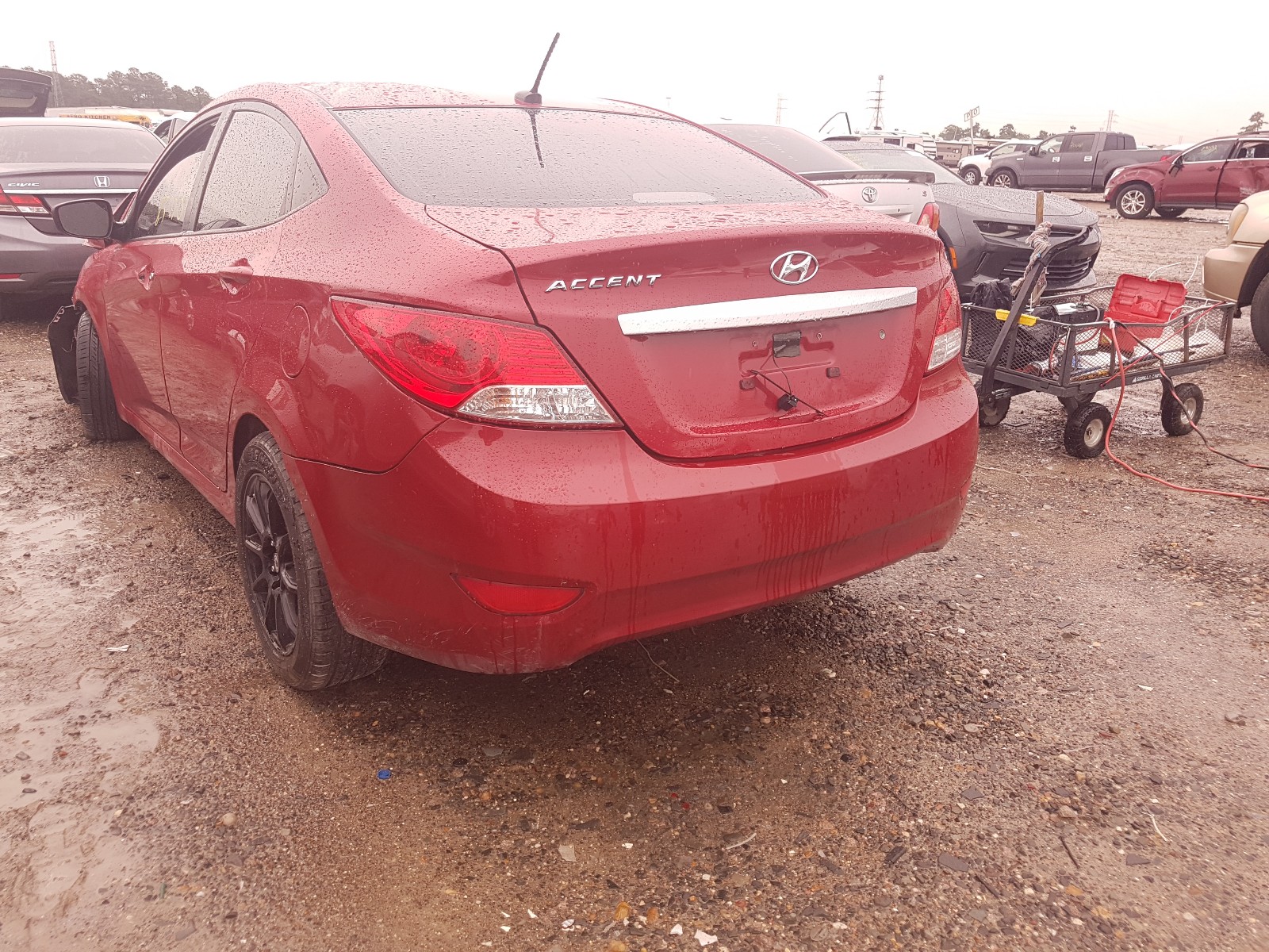 Photo 3 from auction – 2013 HYUNDAI ACCENT GLS with VIN KMHCT4AE0DU387875