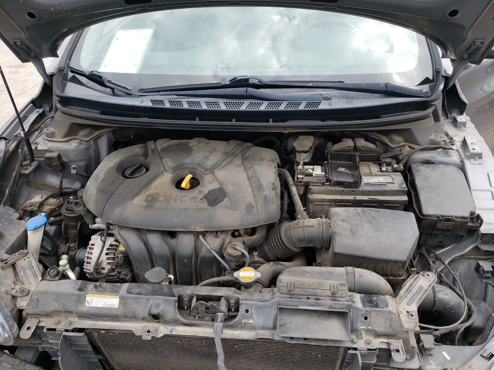 Photo 7 from auction – 2012 HYUNDAI ELANTRA GL with VIN 5NPDH4AE7CH138458