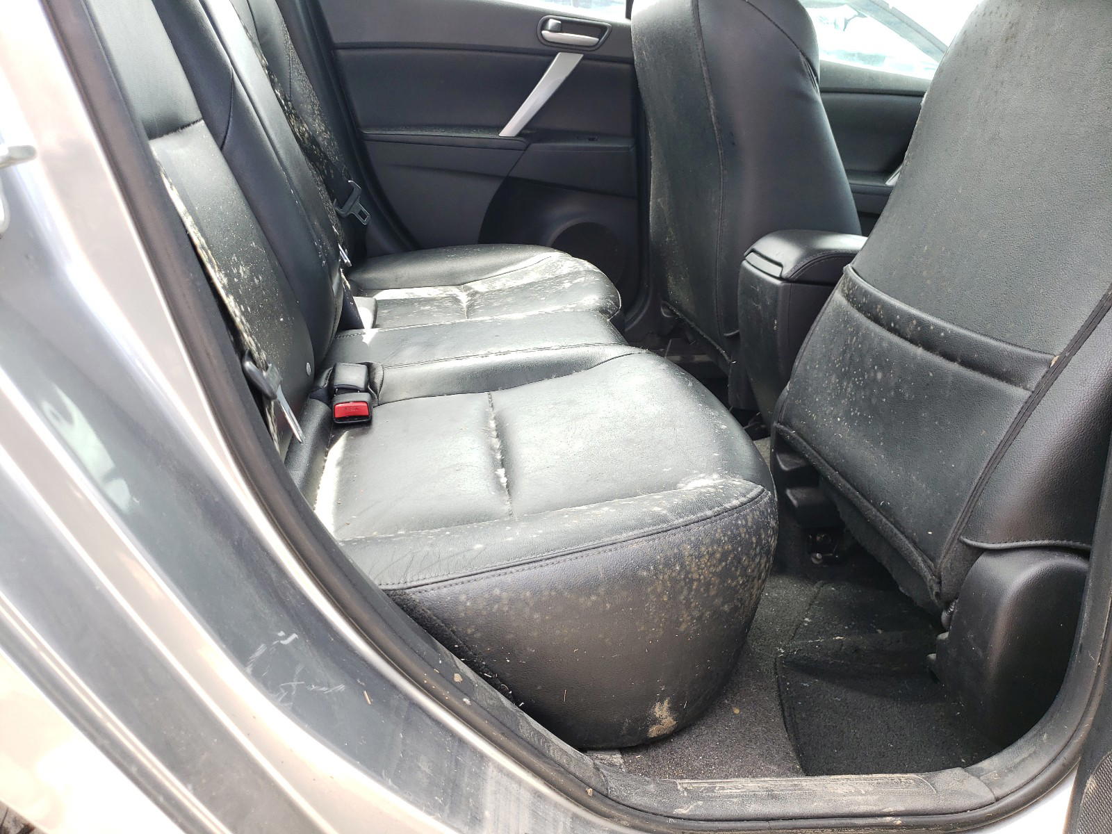 Photo 6 from auction – 2010 MAZDA 3 S with VIN JM1BL1S59A1259368