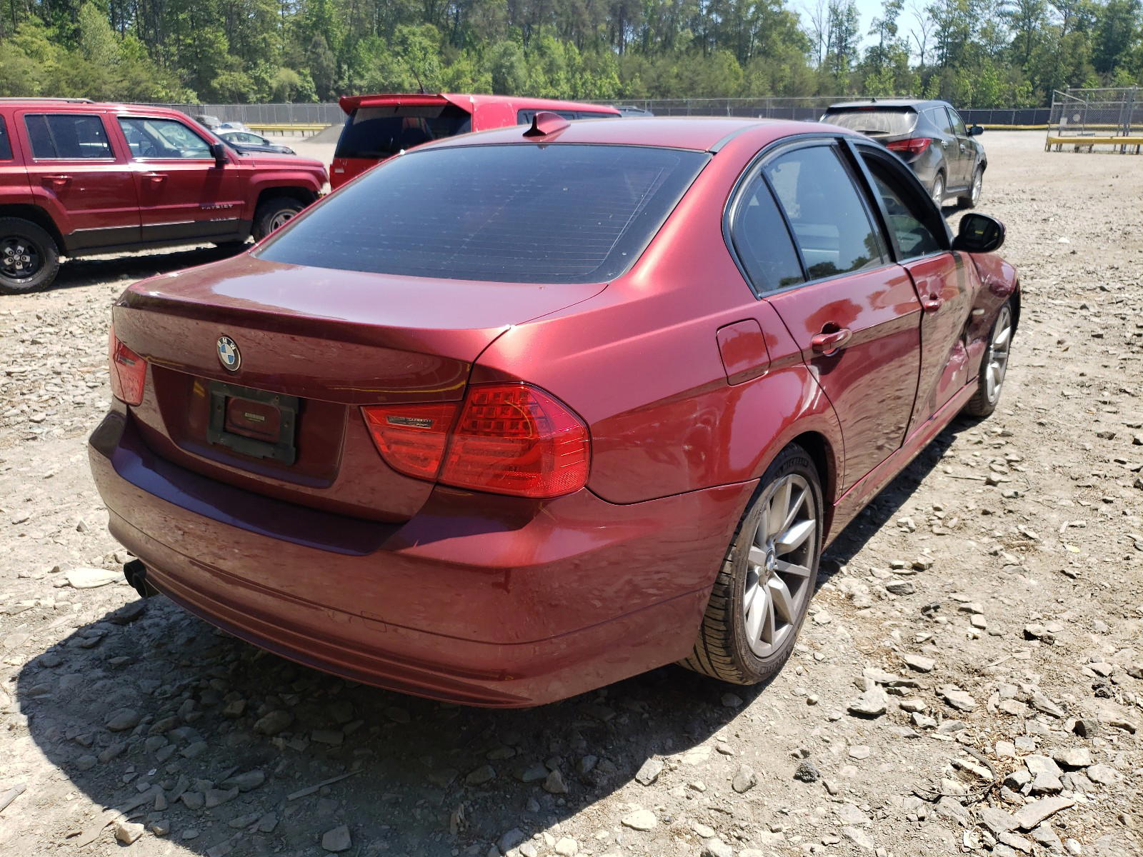 Photo 4 from auction – 2011 BMW 328 I with VIN WBAPH7C57BA171281