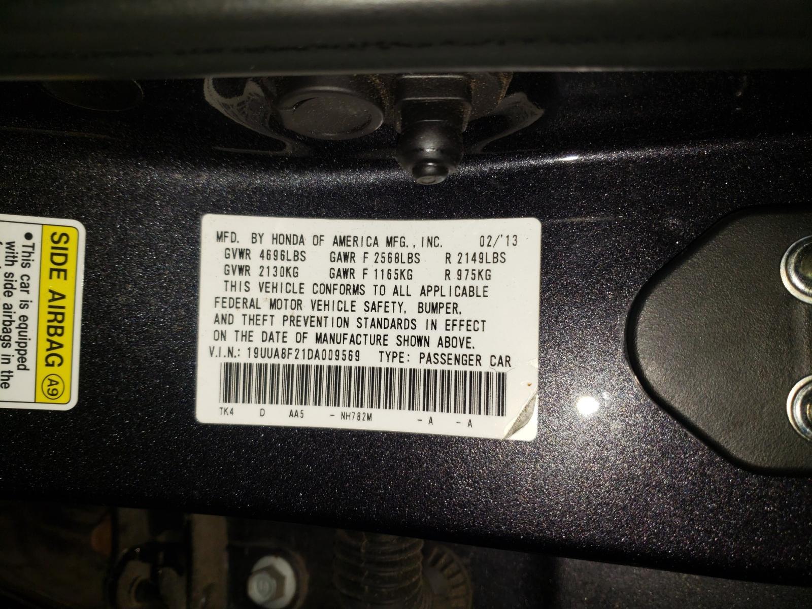 Photo 10 from auction – 2013 ACURA TL with VIN 19UUA8F21DA009569