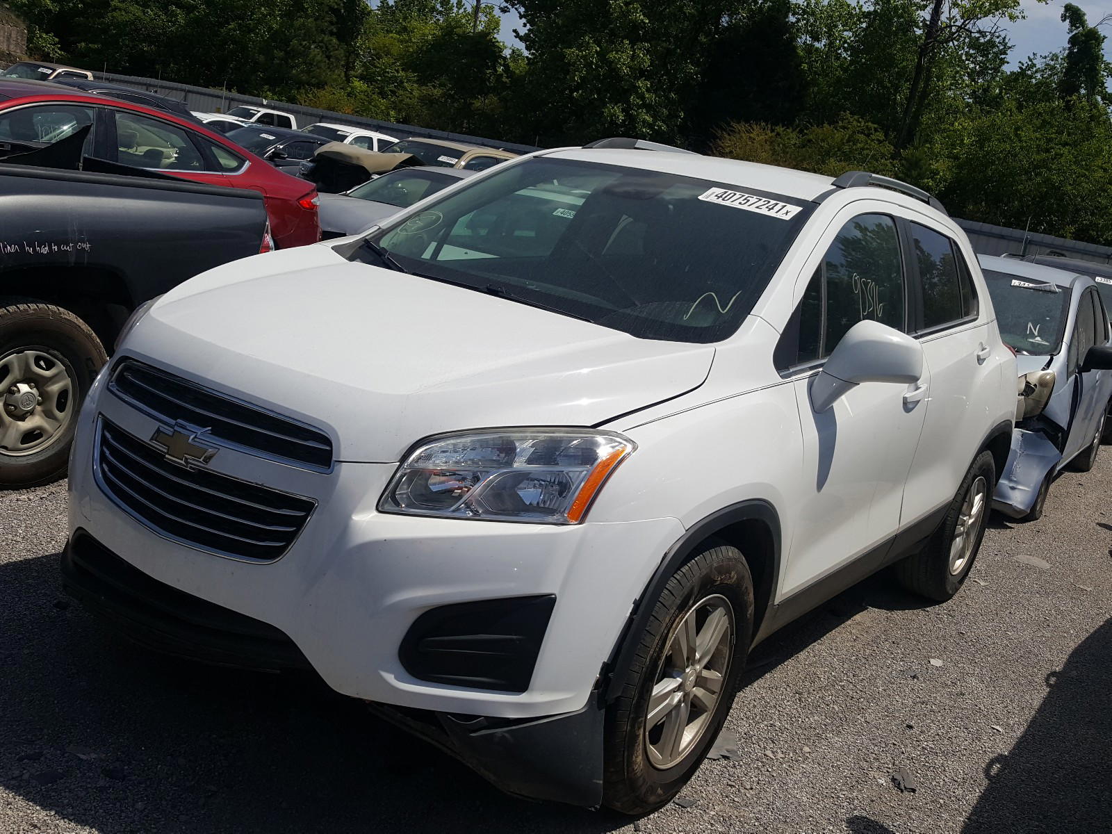 Photo 2 from auction – 2016 CHEVROLET TRAX 1LT with VIN 3GNCJLSB5GL133898