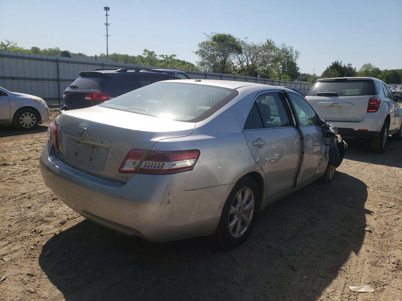 Photo 14 from auction – 2011 TOYOTA CAMRY BASE with VIN 4T1BF3EK6BU657900
