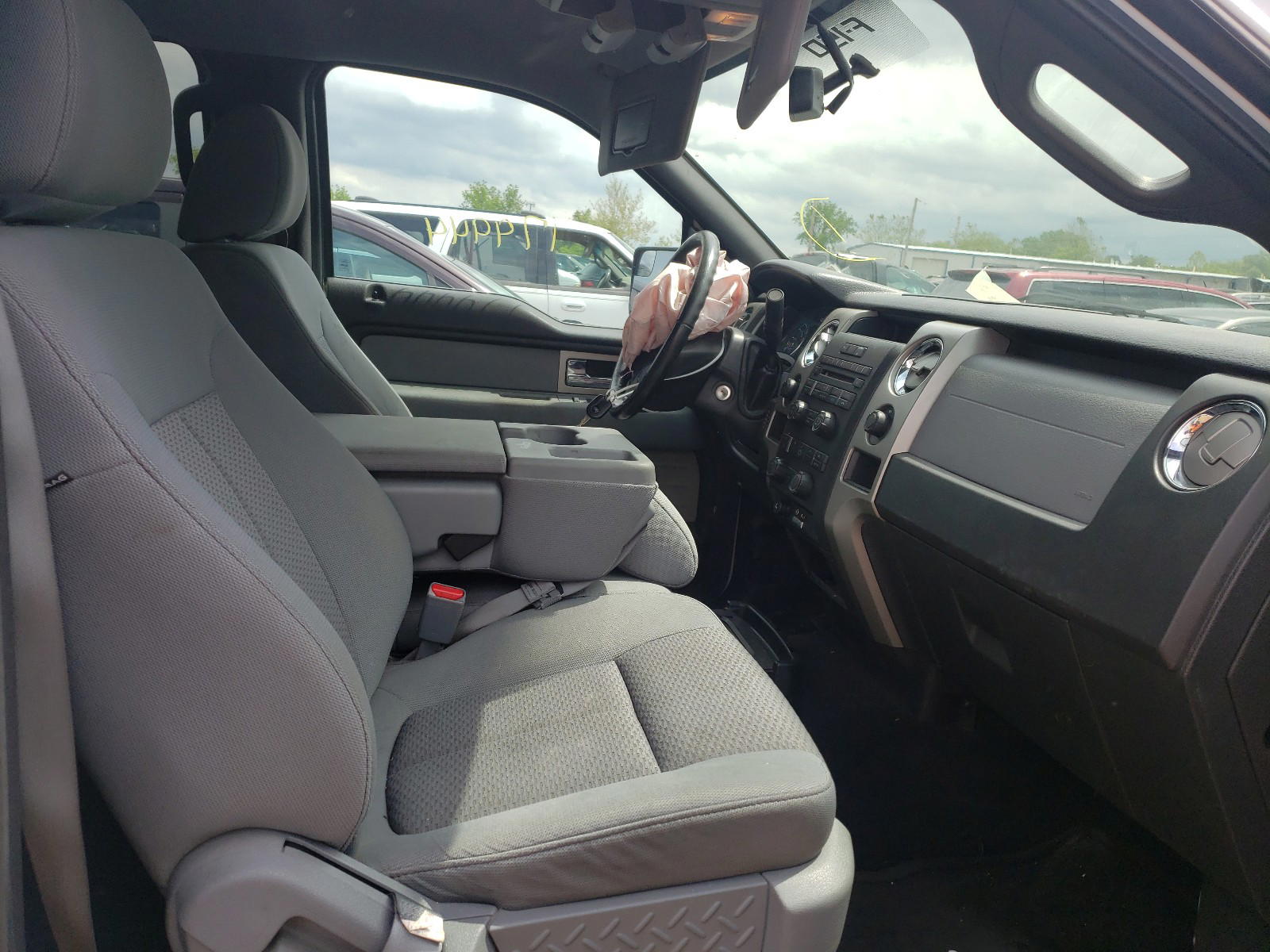 Photo 5 from auction – 2011 FORD F150 SUPER with VIN 1FTFW1EF1BFD11545