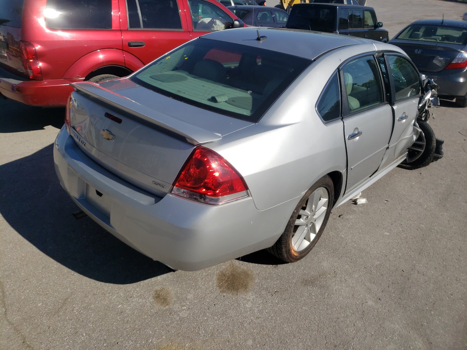 Photo 4 from auction – 2014 CHEVROLET IMPALA LIM with VIN 2G1WC5E39E1112821