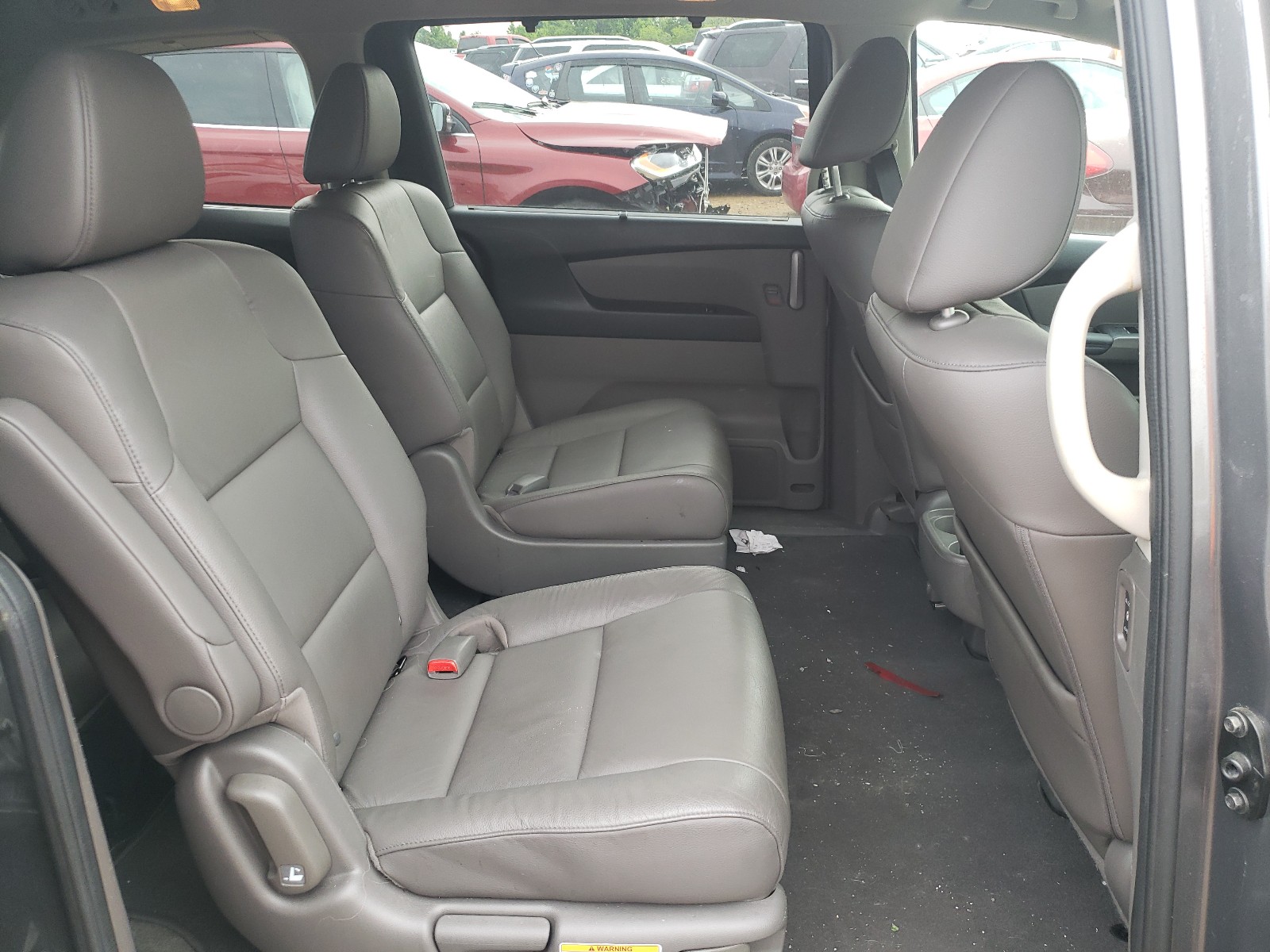 Photo 6 from auction – 2013 HONDA ODYSSEY EX with VIN 5FNRL5H63DB086433