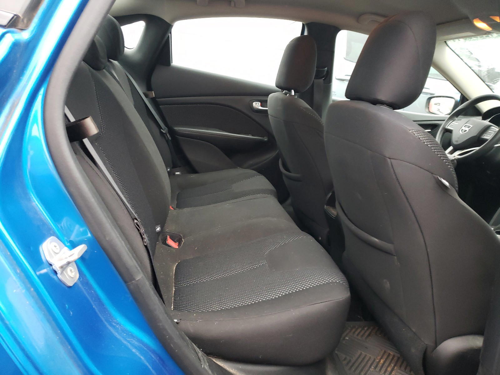 Photo 6 from auction – 2016 DODGE DART SE with VIN 1C3CDFAA6GD551164