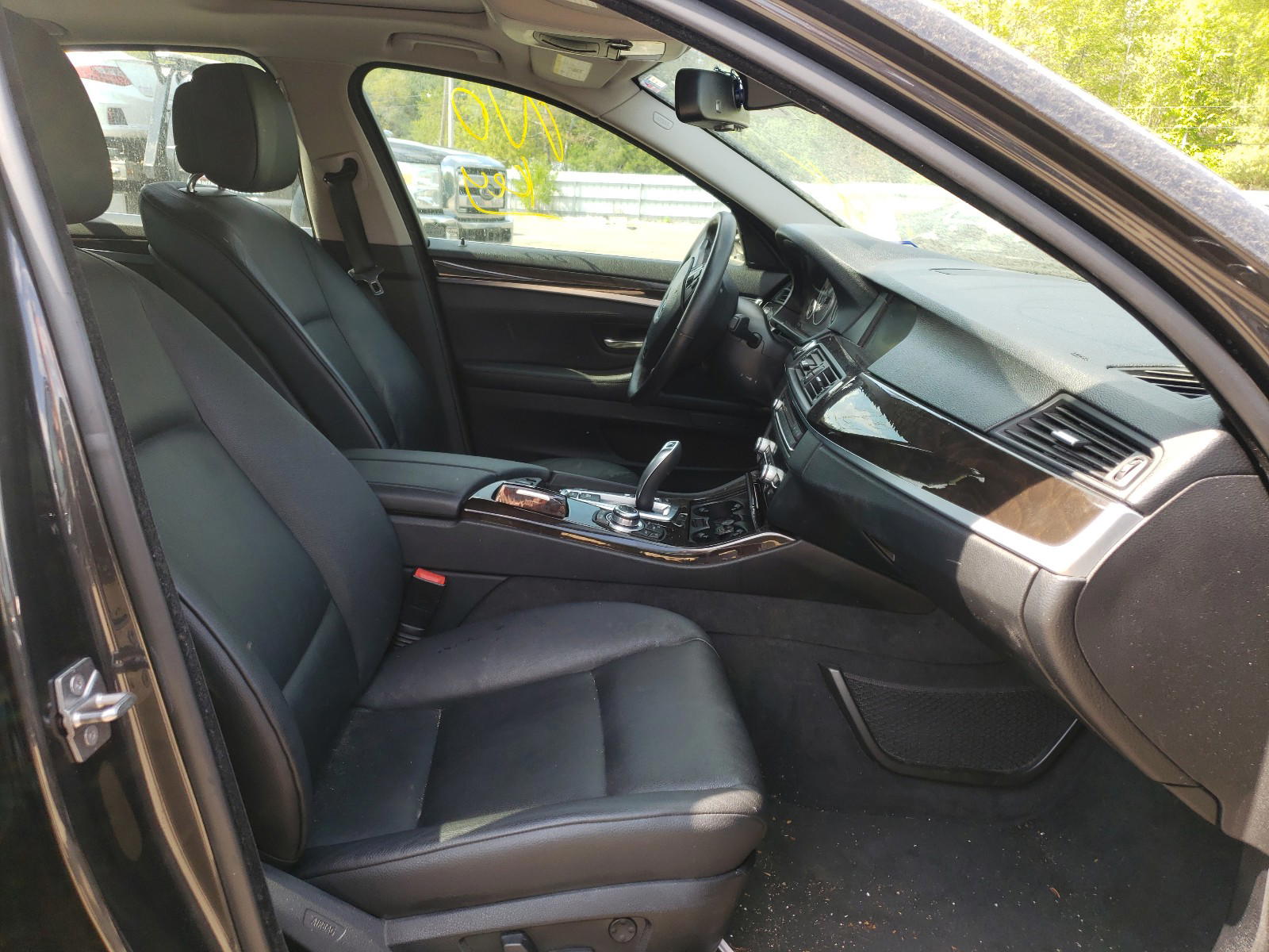 Photo 5 from auction – 2012 BMW 528 I with VIN WBAXG5C58CDX04908