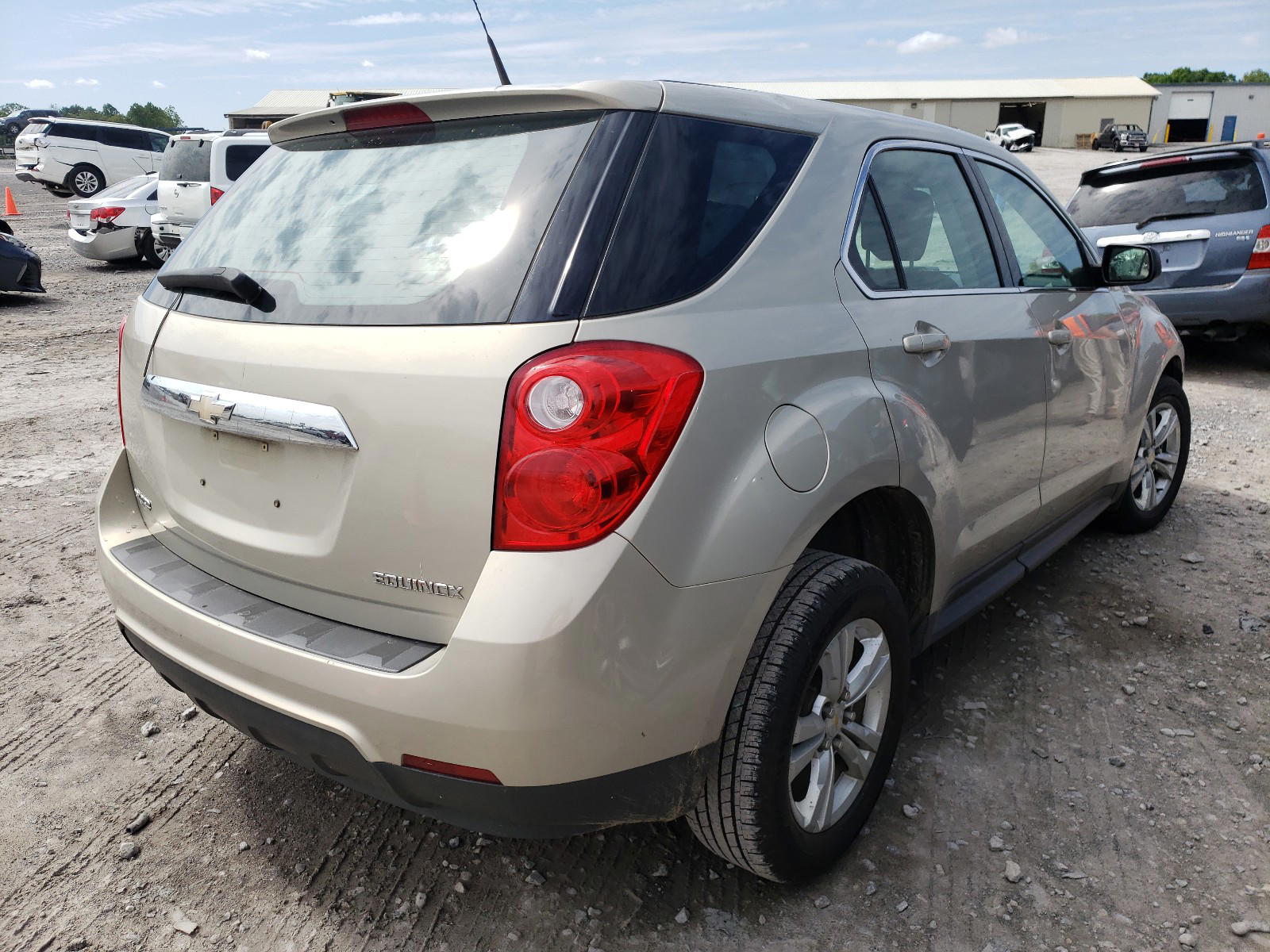 Photo 4 from auction – 2011 CHEVROLET EQUINOX LS with VIN 2CNALBEC4B6452436