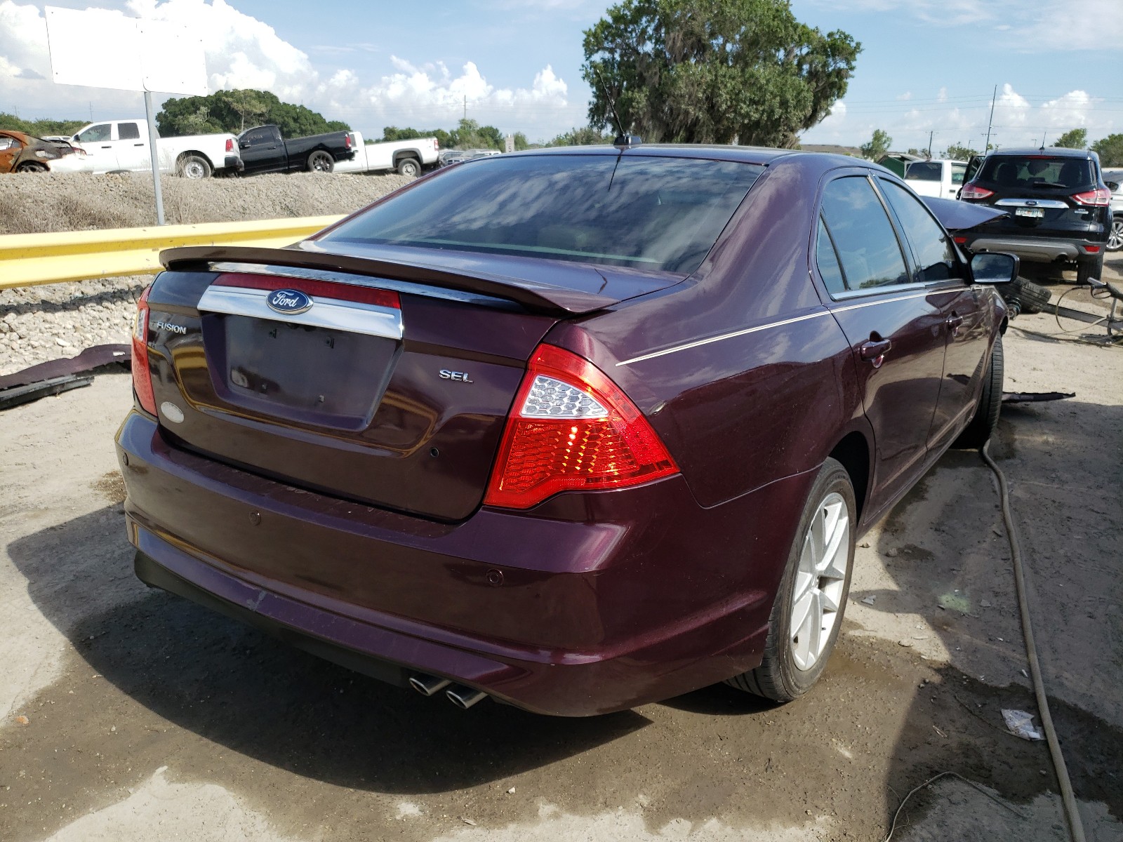 Photo 4 from auction – 2011 FORD FUSION SEL with VIN 3FAHP0JA4BR316192