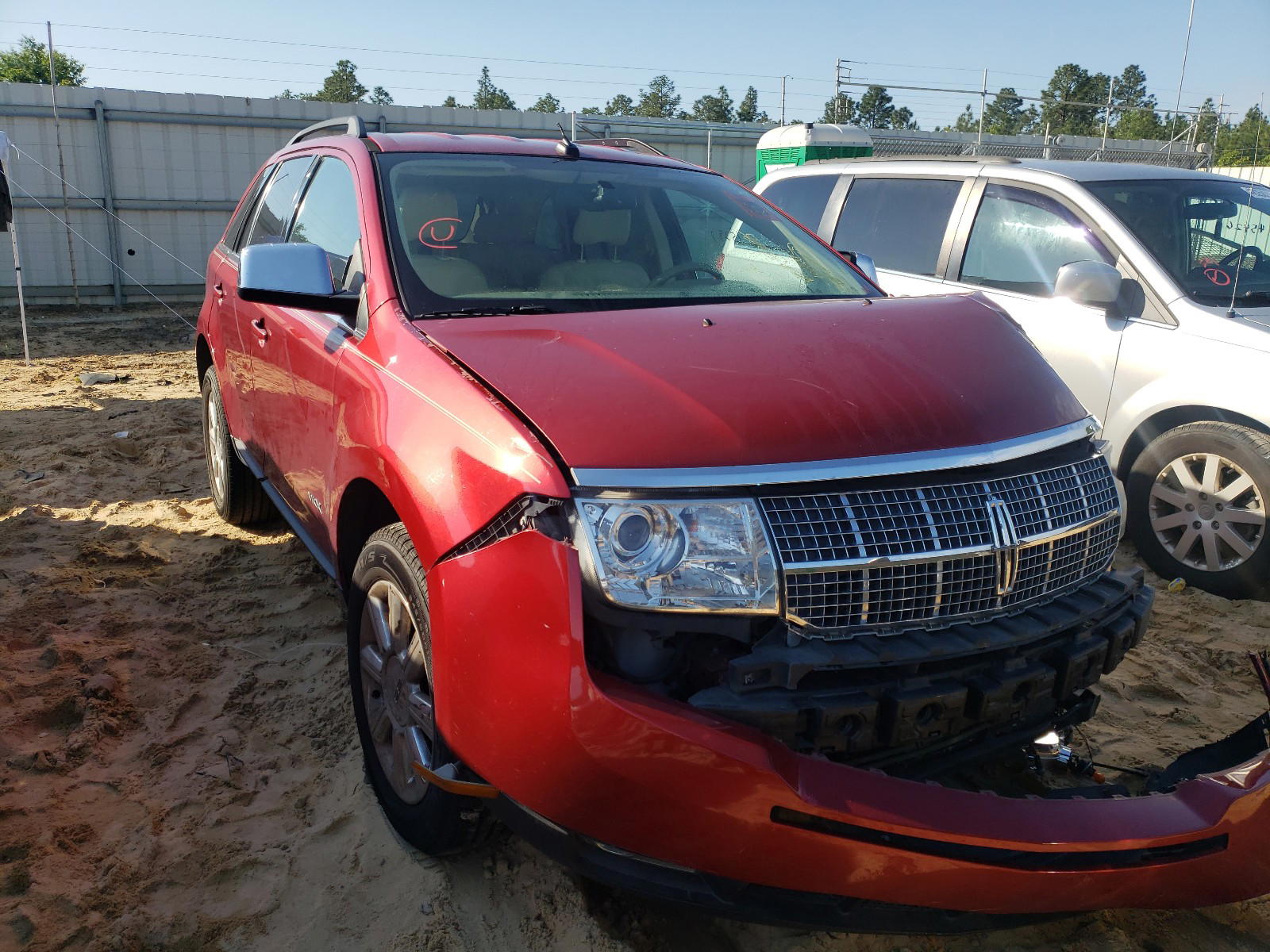 LINCOLN MKX 2007 with VIN 2LMDU88C77BJ05436 - Photo from auction