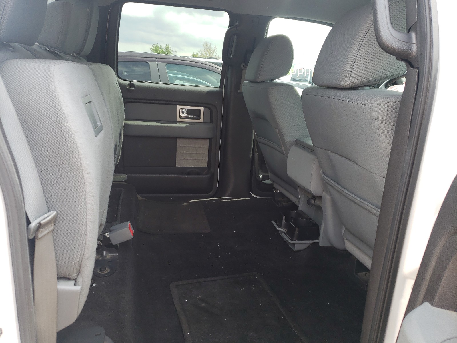صورة رقم 6 من المزاد - 2011 FORD F150 SUPER مع VIN 1FTFW1EF1BFD11545