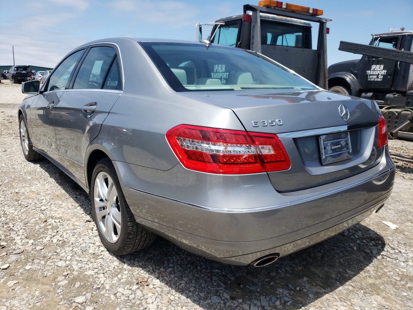 Photo 3 from auction – 2010 MERCEDES-BENZ E 350 with VIN WDDHF5GB4AA184396