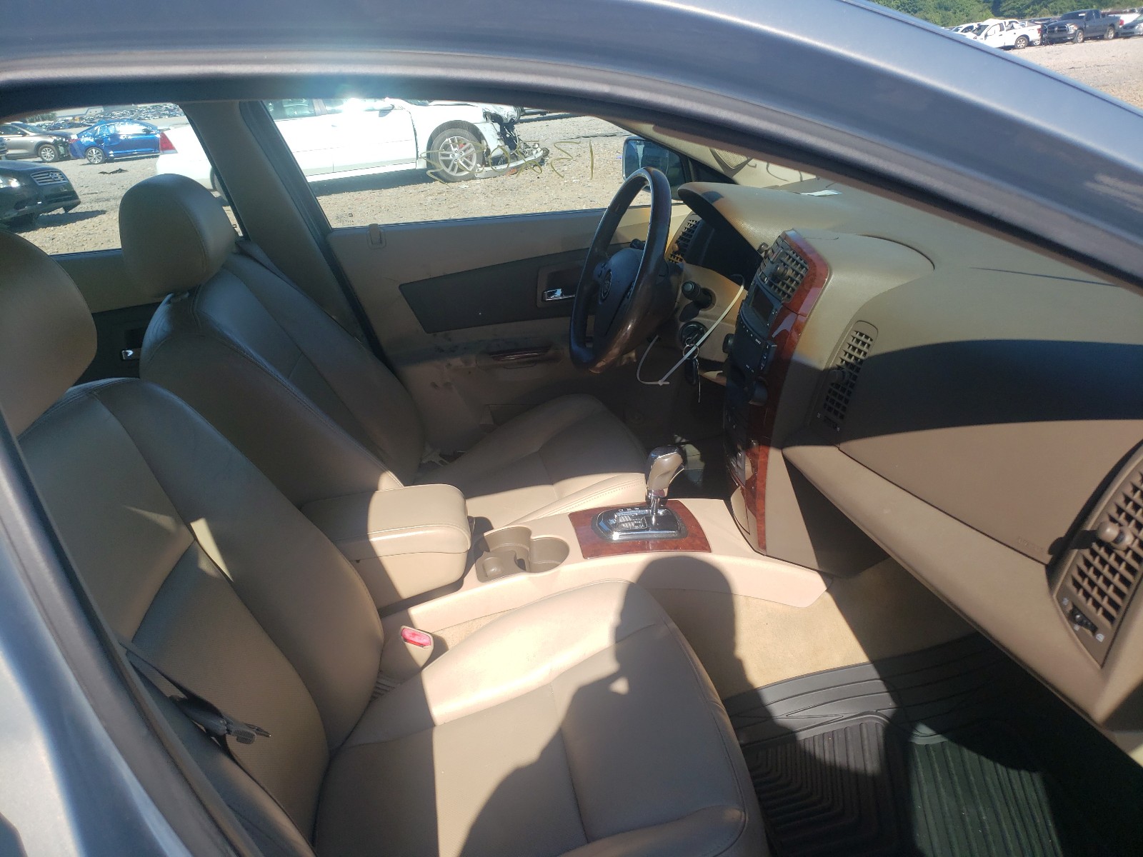 Photo 5 from auction – 2007 CADILLAC CTS HI FEA with VIN 1G6DP577270168538