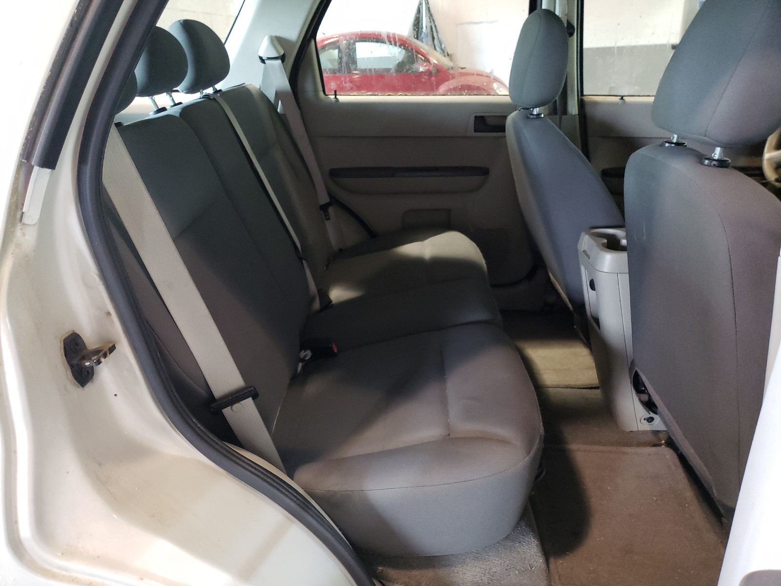 Zdjęcie 6 z aukcji – 2008 FORD ESCAPE XLS z VIN 1FMCU02Z08KC06606