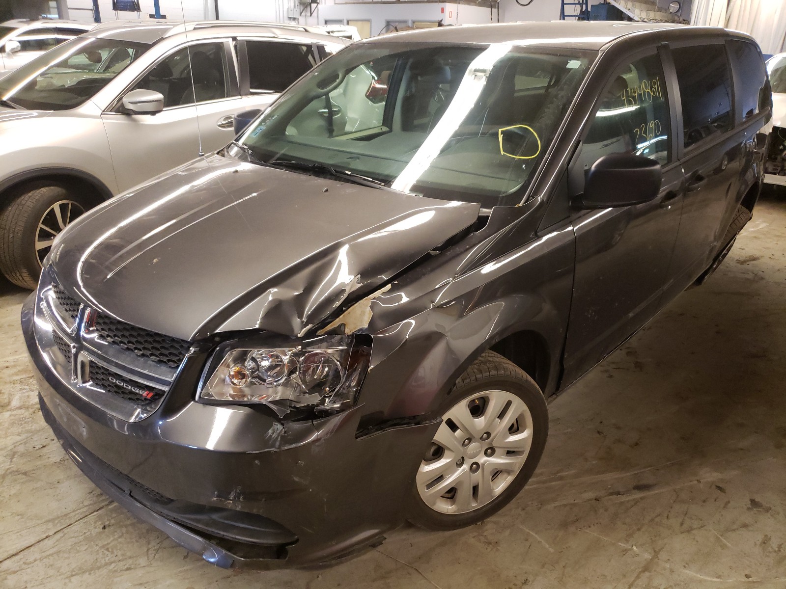 Photo 2 from auction – 2019 DODGE GRAND CARA with VIN 2C4RDGBG7KR678722