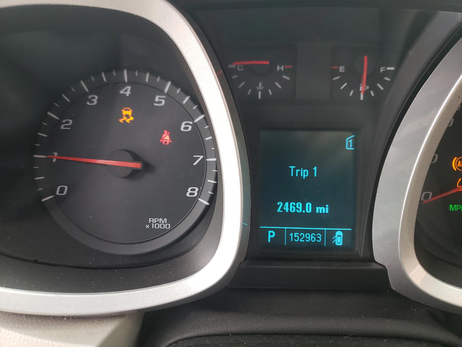 Photo 8 from auction – 2011 CHEVROLET EQUINOX with VIN 2GNALBEC9B1291414