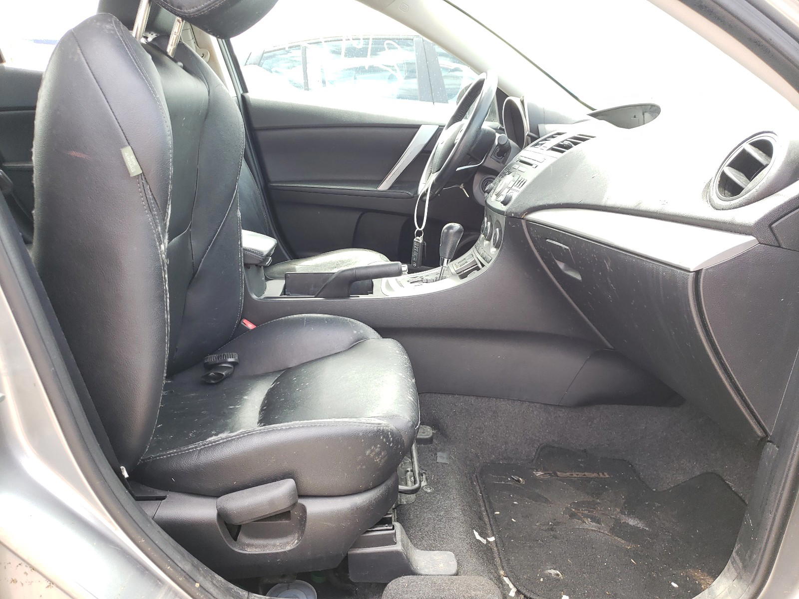 Photo 5 from auction – 2010 MAZDA 3 S with VIN JM1BL1S59A1259368