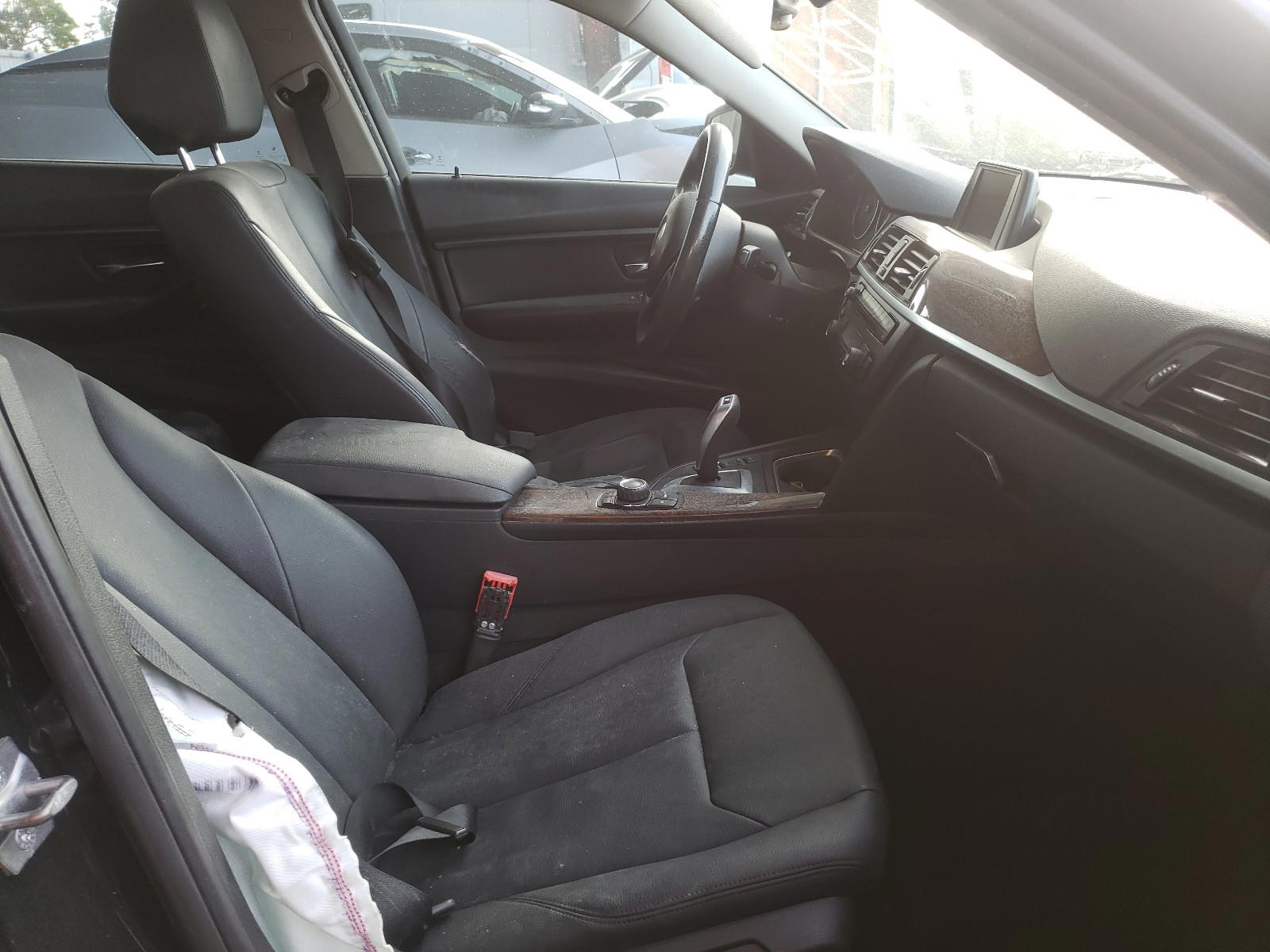 Photo 5 from auction – 2014 BMW 328 I with VIN WBA3A5G57ENP34005