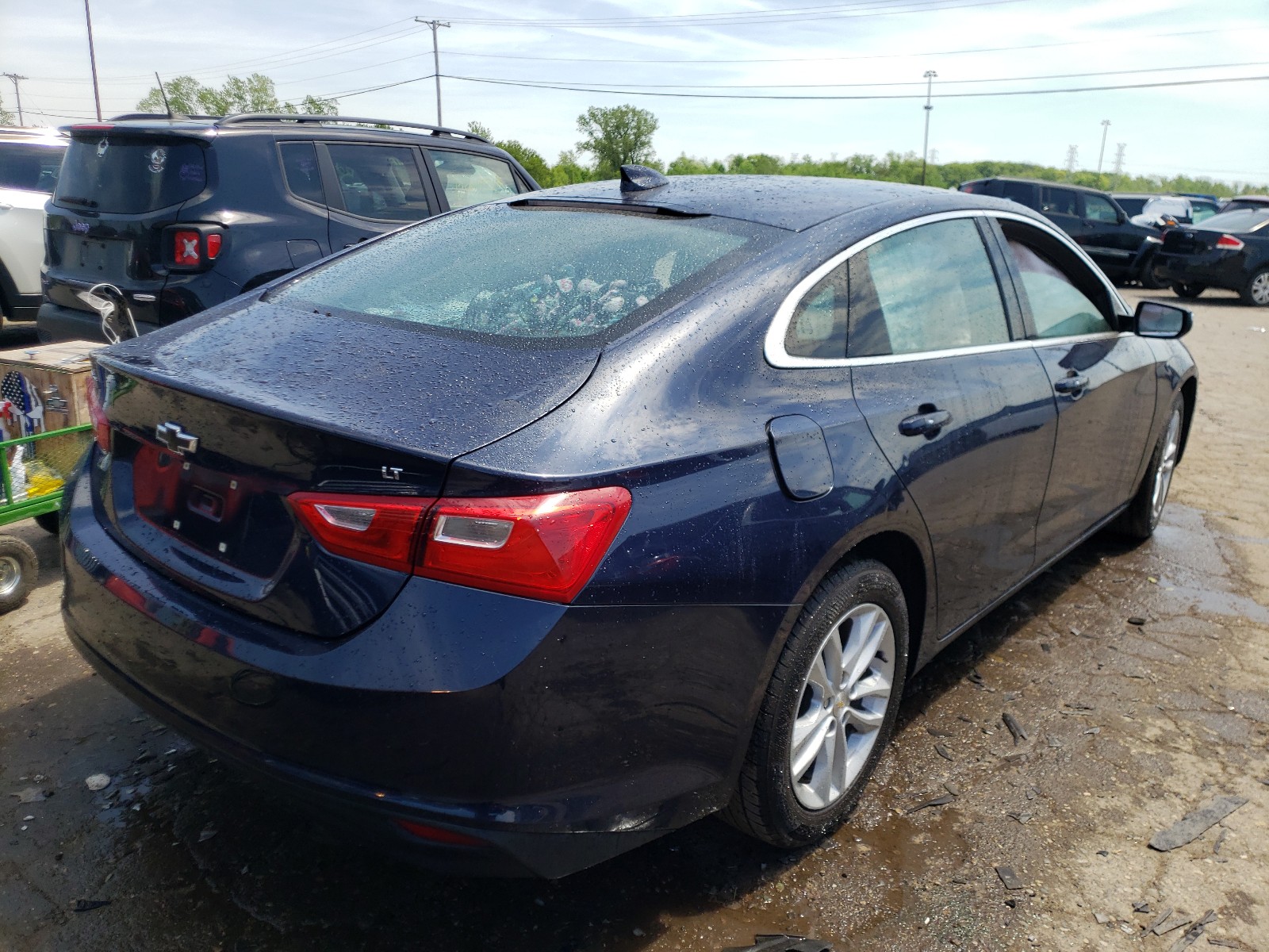 Photo 4 from auction – 2017 CHEVROLET MALIBU LT with VIN 1G1ZE5ST7HF126760