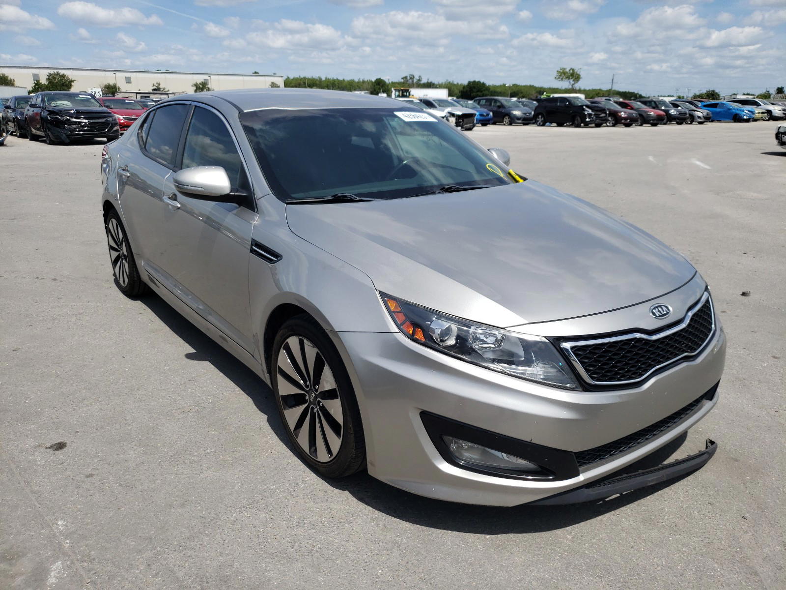 KIA OPTIMA SX 2012 with VIN 5XXGR4A62CG046091 - Photo from auction